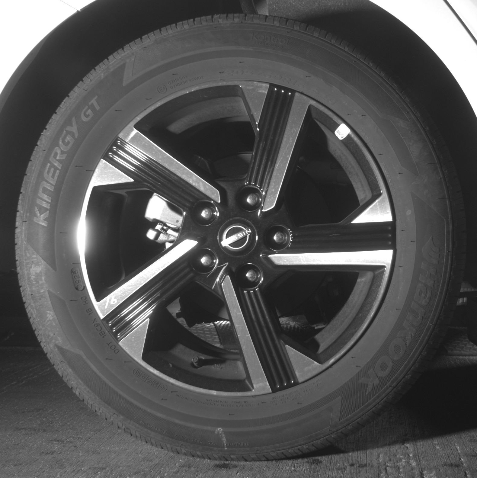 Thumbnail: 2025 Nissan Sentra - 15