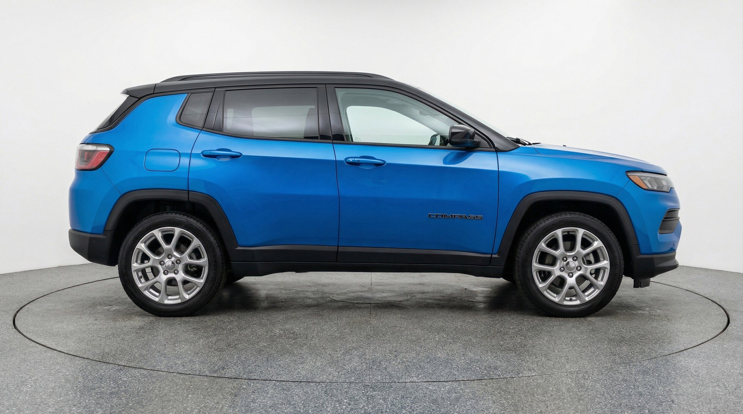 Thumbnail: 2025 Jeep Compass - 11