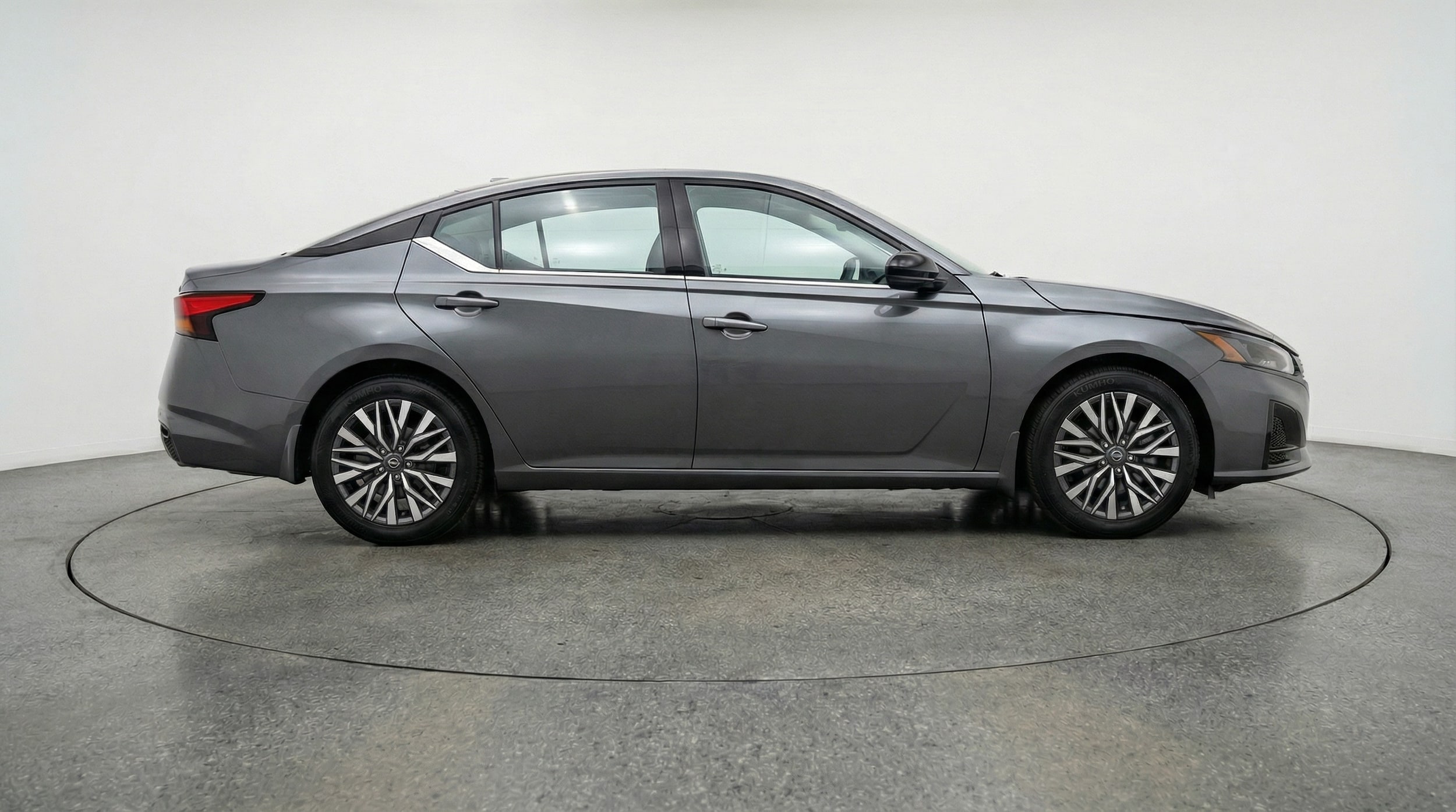 Thumbnail: 2025 Nissan Altima - 8