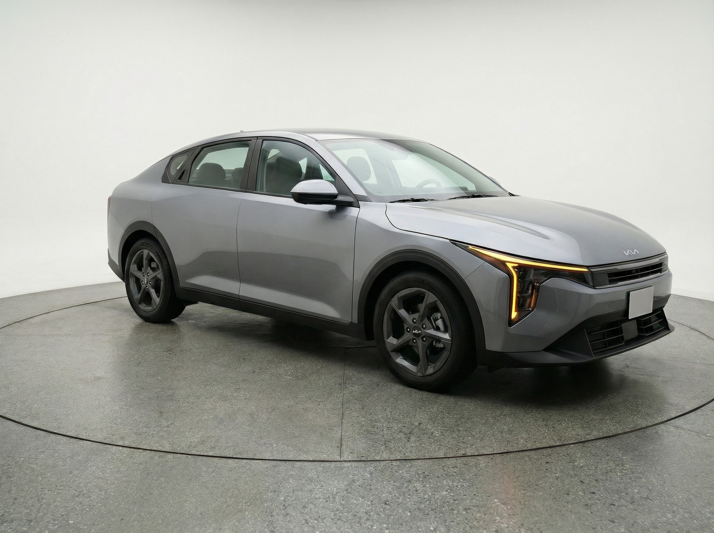 Thumbnail: 2025 Kia K4 - 1