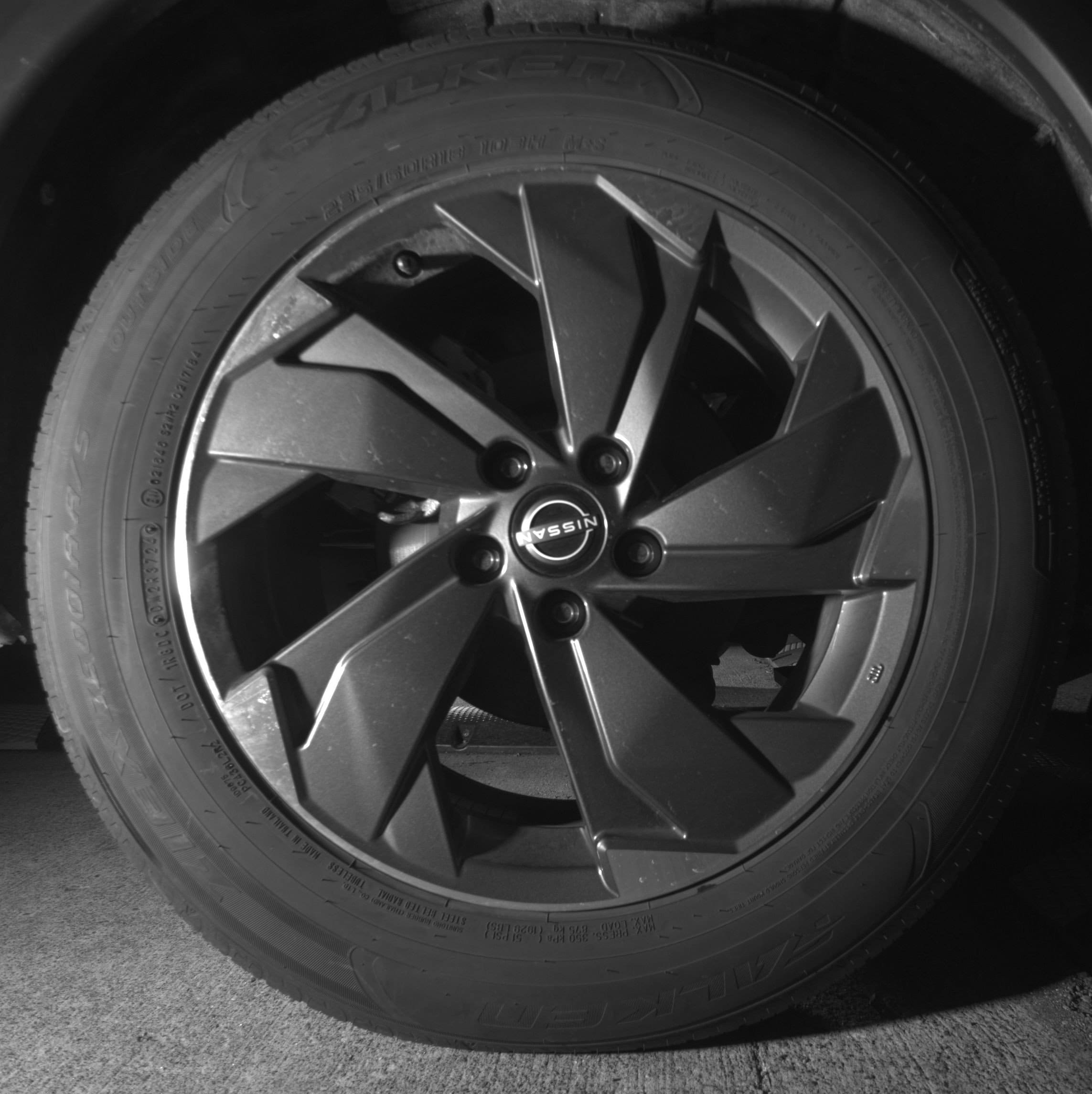 Thumbnail: 2025 Nissan Rogue - 15