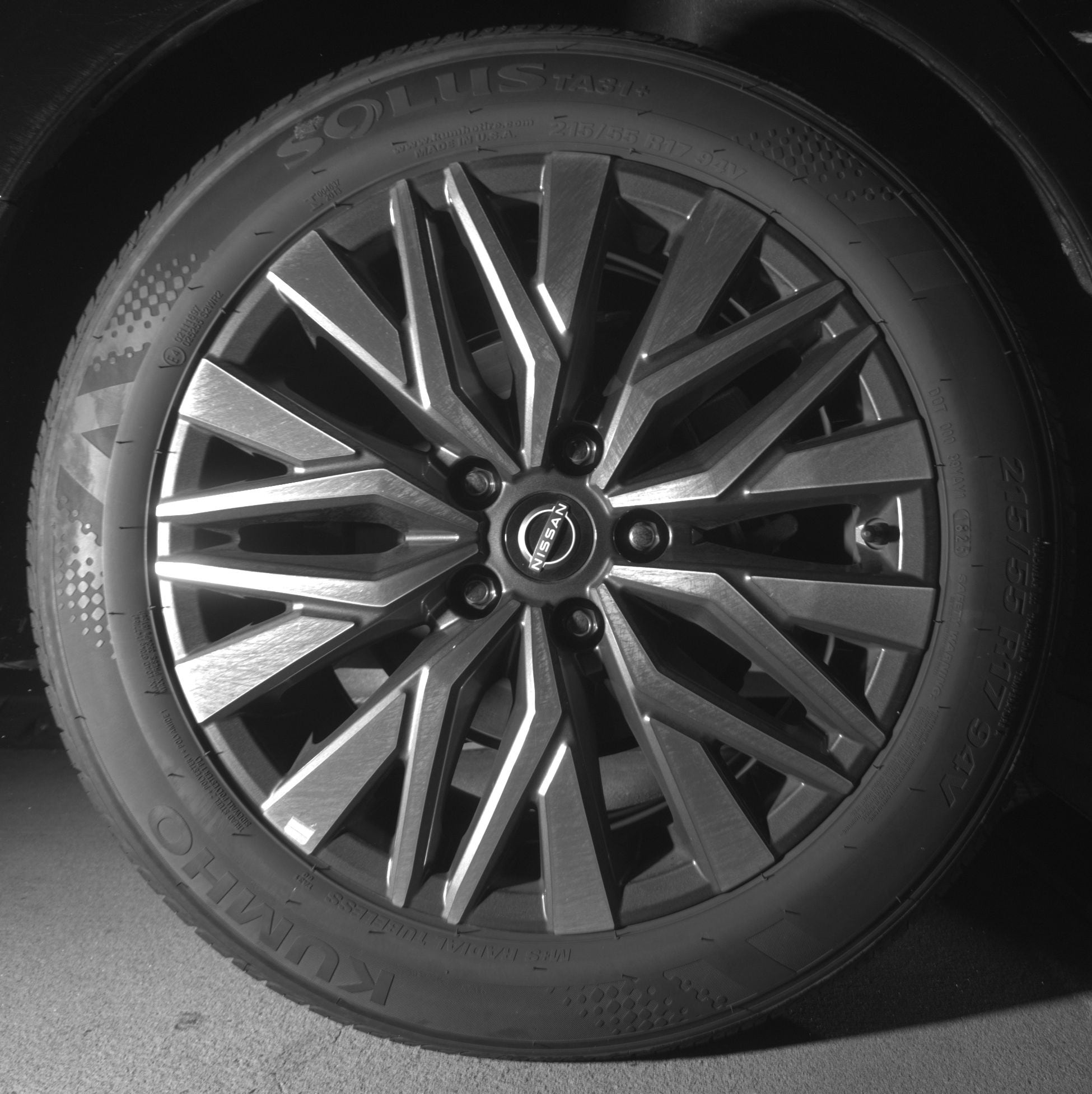 Thumbnail: 2025 Nissan Altima - 12