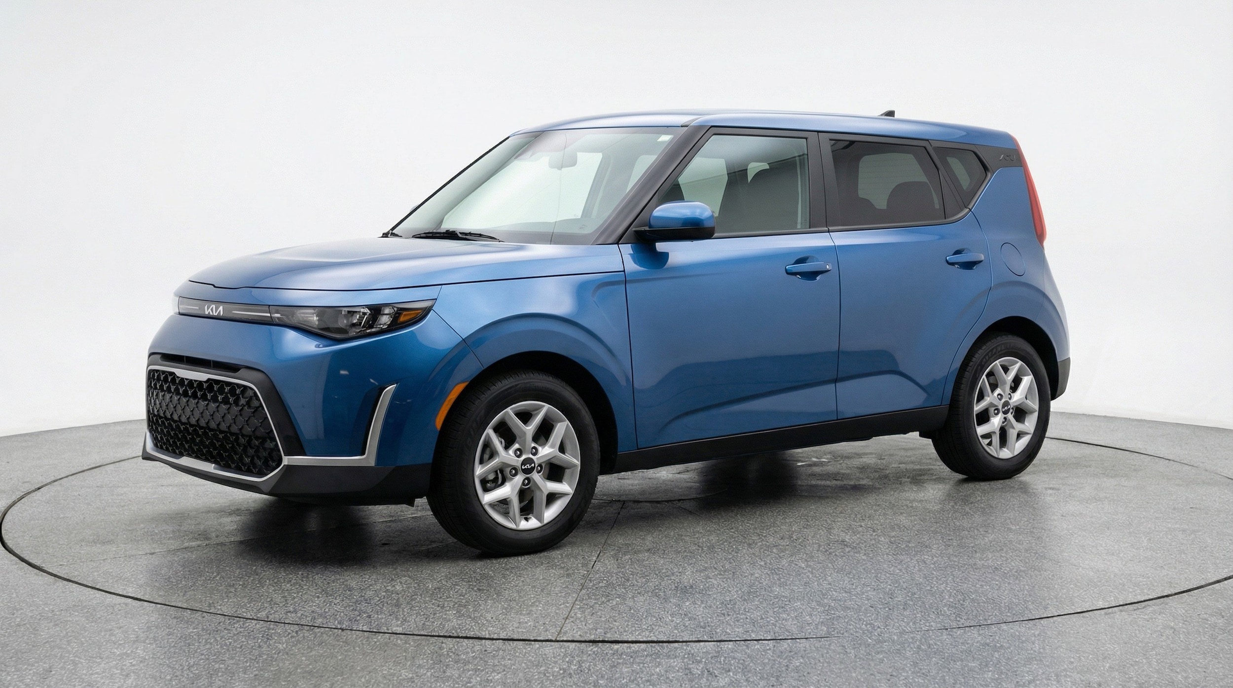 Thumbnail: 2025 Kia Soul - 3