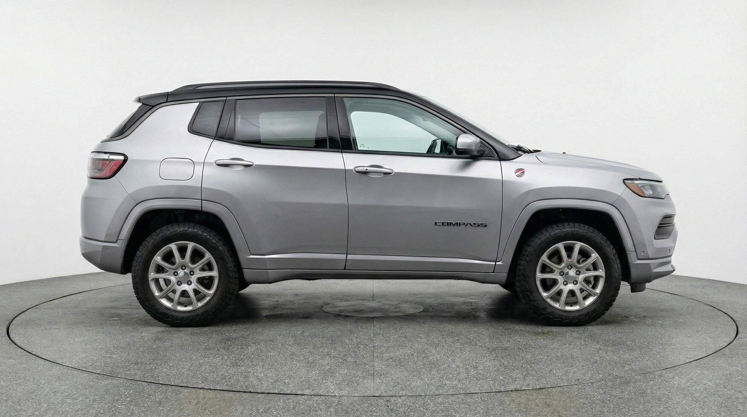 Thumbnail: 2025 Jeep Compass - 11