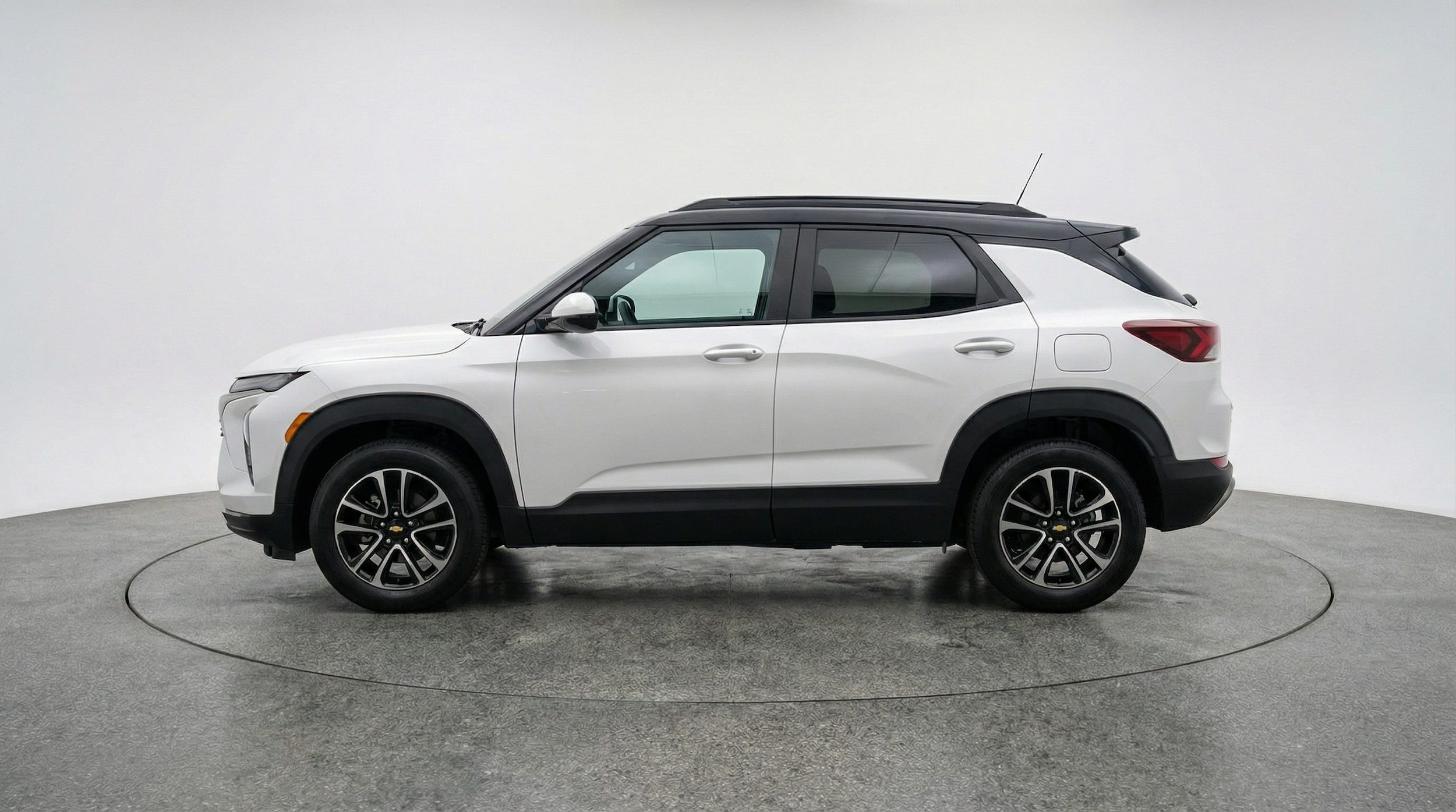 Thumbnail: 2025 Chevrolet TrailBlazer - 4