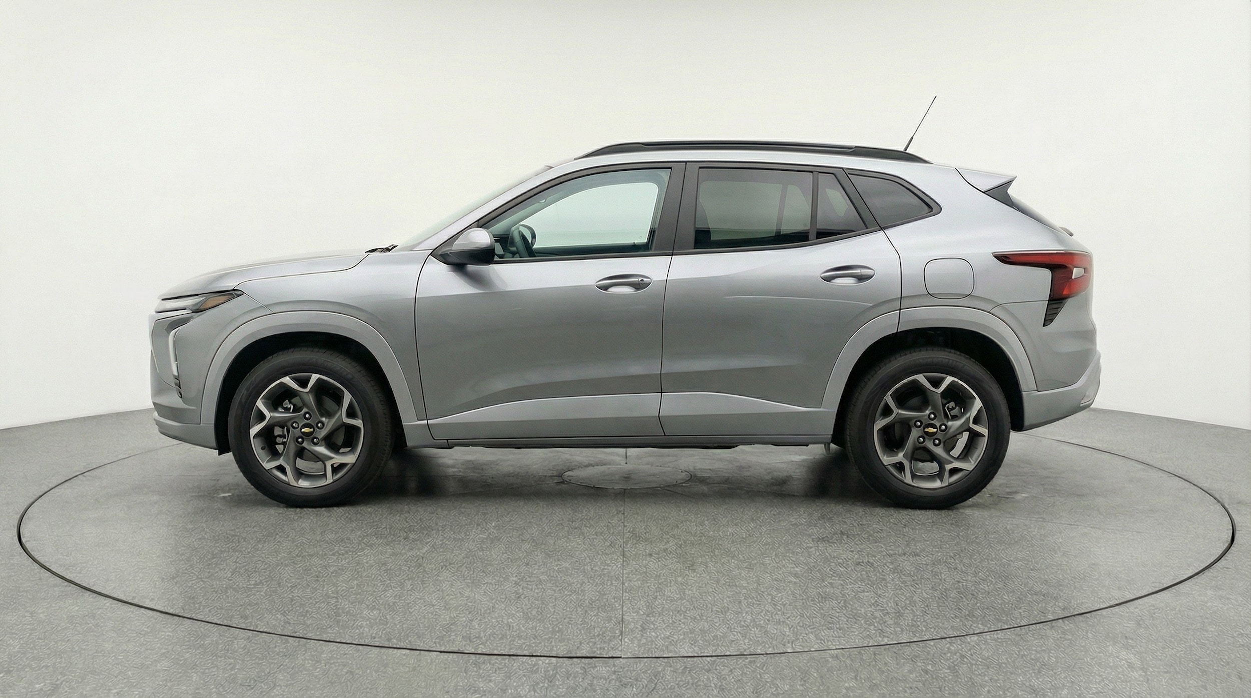 Thumbnail: 2025 Chevrolet Trax - 5