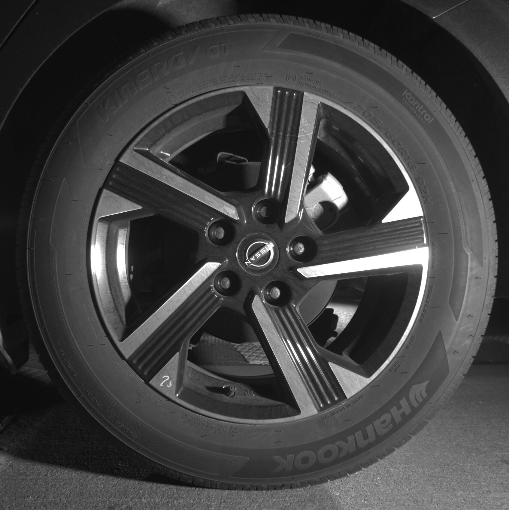 Thumbnail: 2025 Nissan Sentra - 11