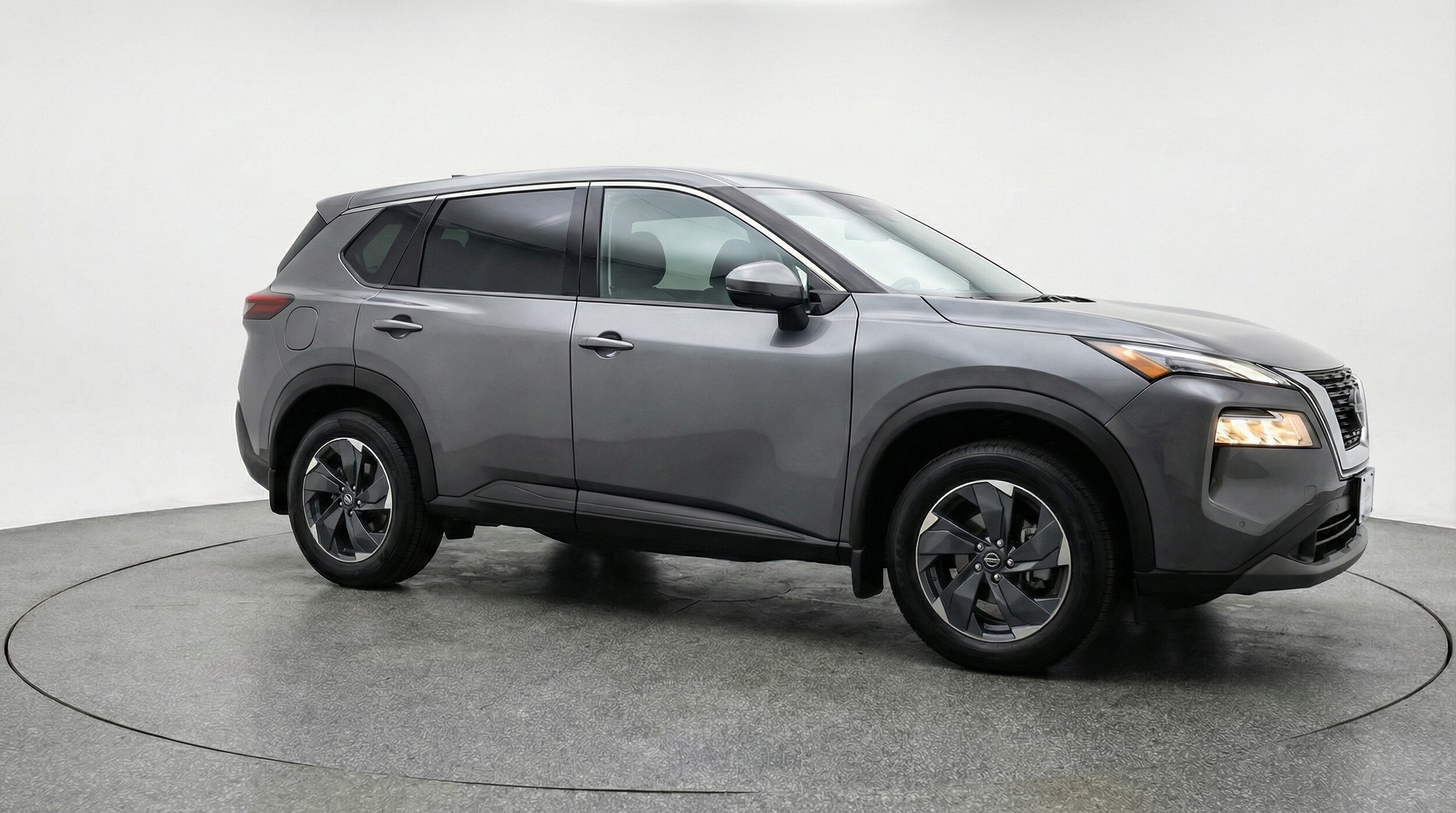 Thumbnail: 2025 Nissan Rogue - 1