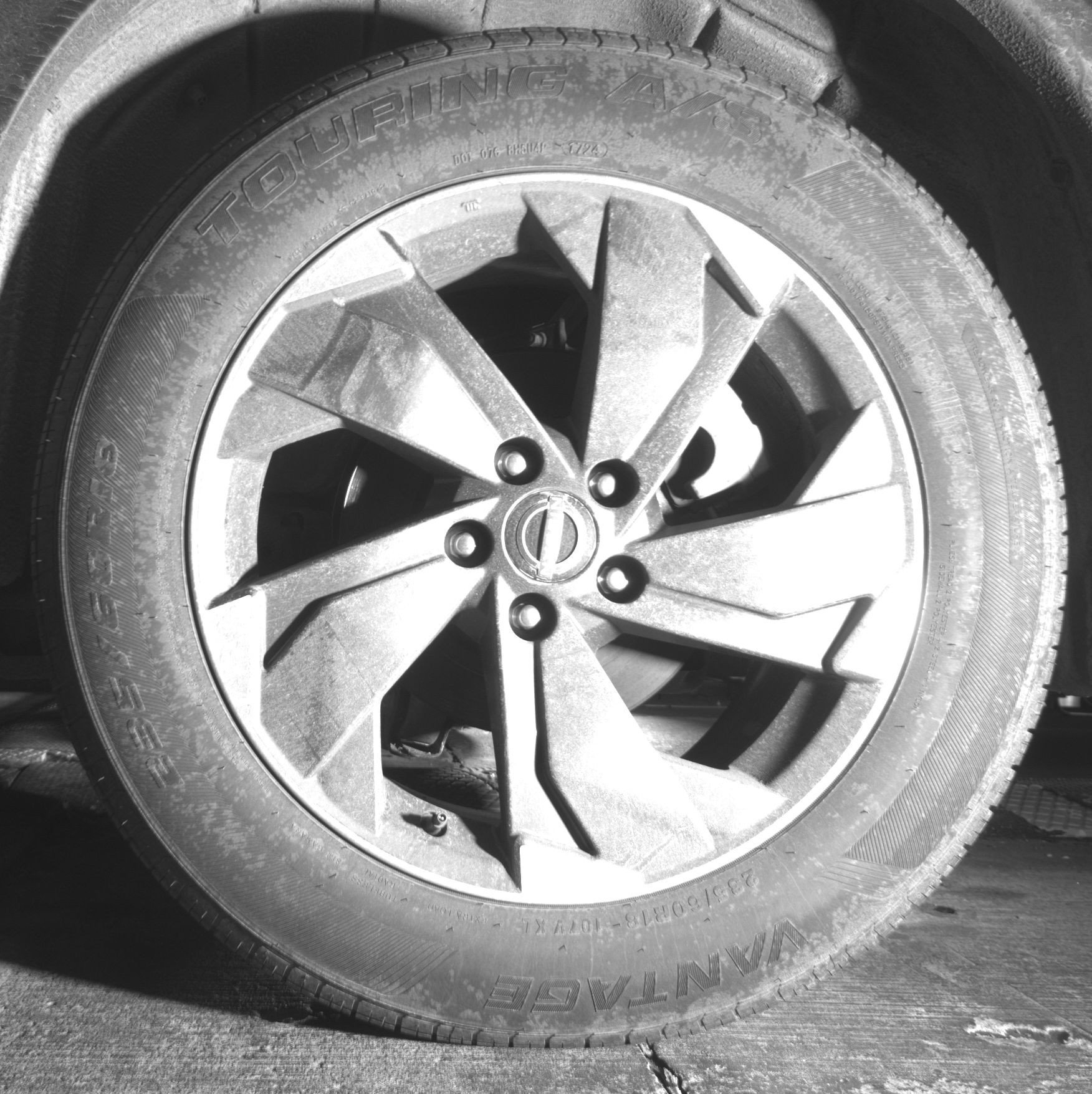 Thumbnail: 2024 Nissan Rogue - 14