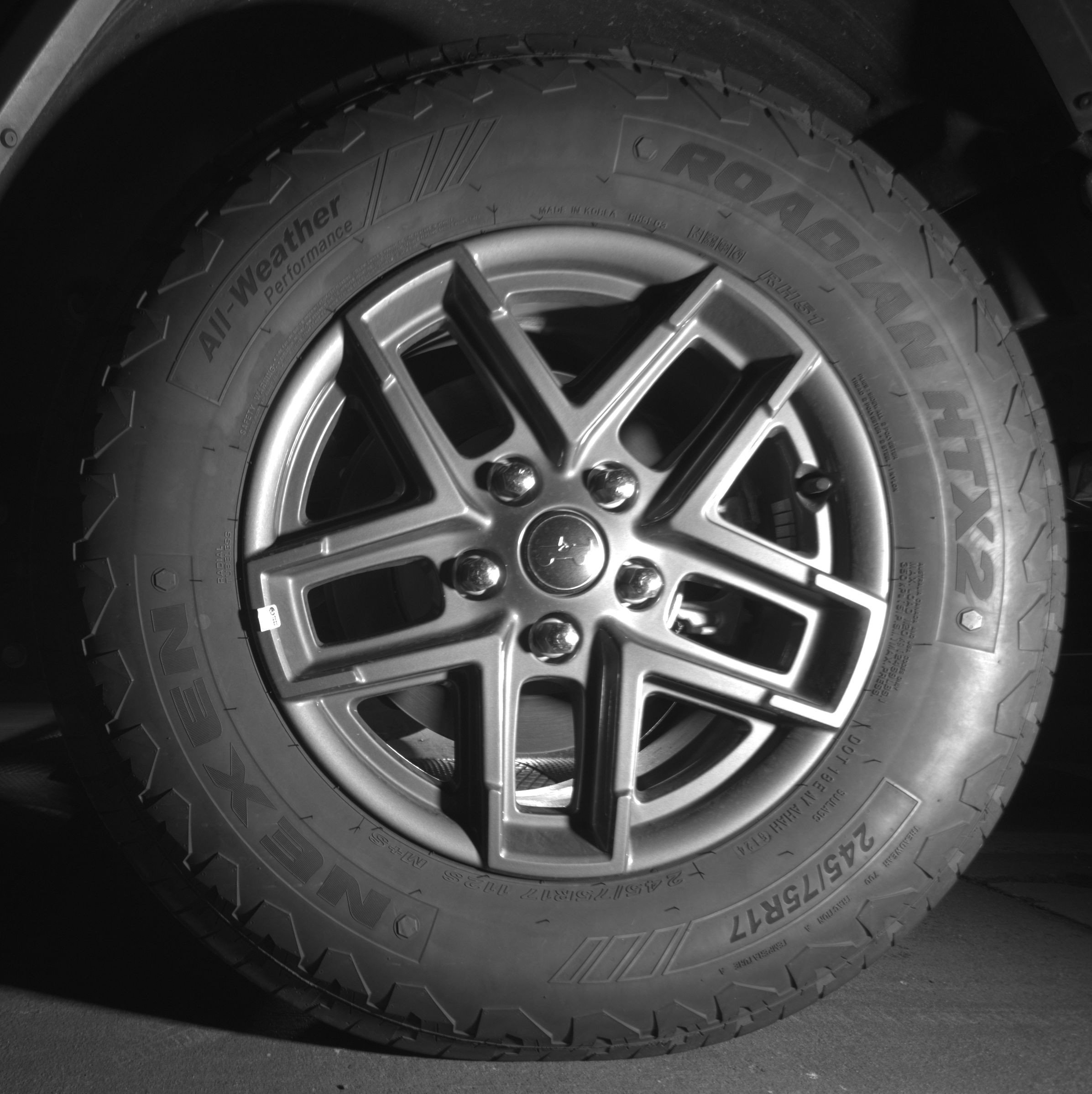 Thumbnail: 2025 Jeep Wrangler - 14