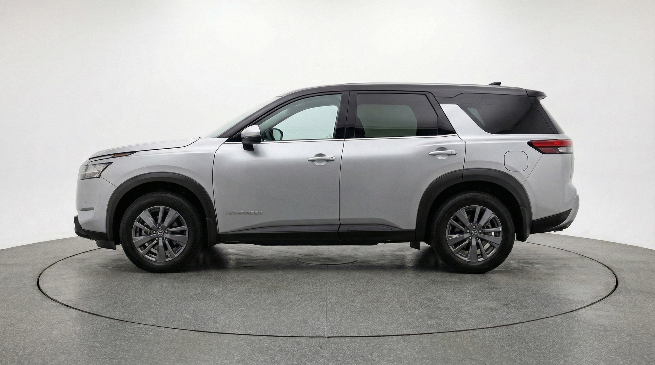 Thumbnail: 2025 Nissan Pathfinder - 5