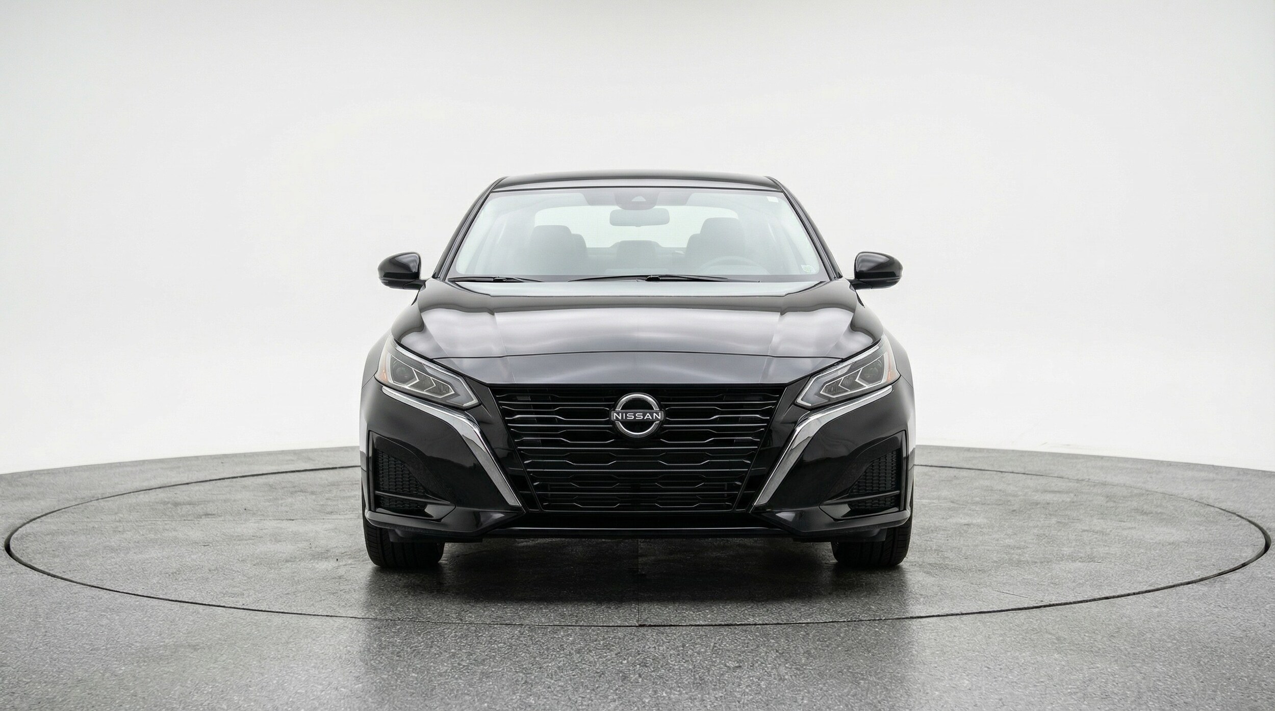 Thumbnail: 2025 Nissan Altima - 2