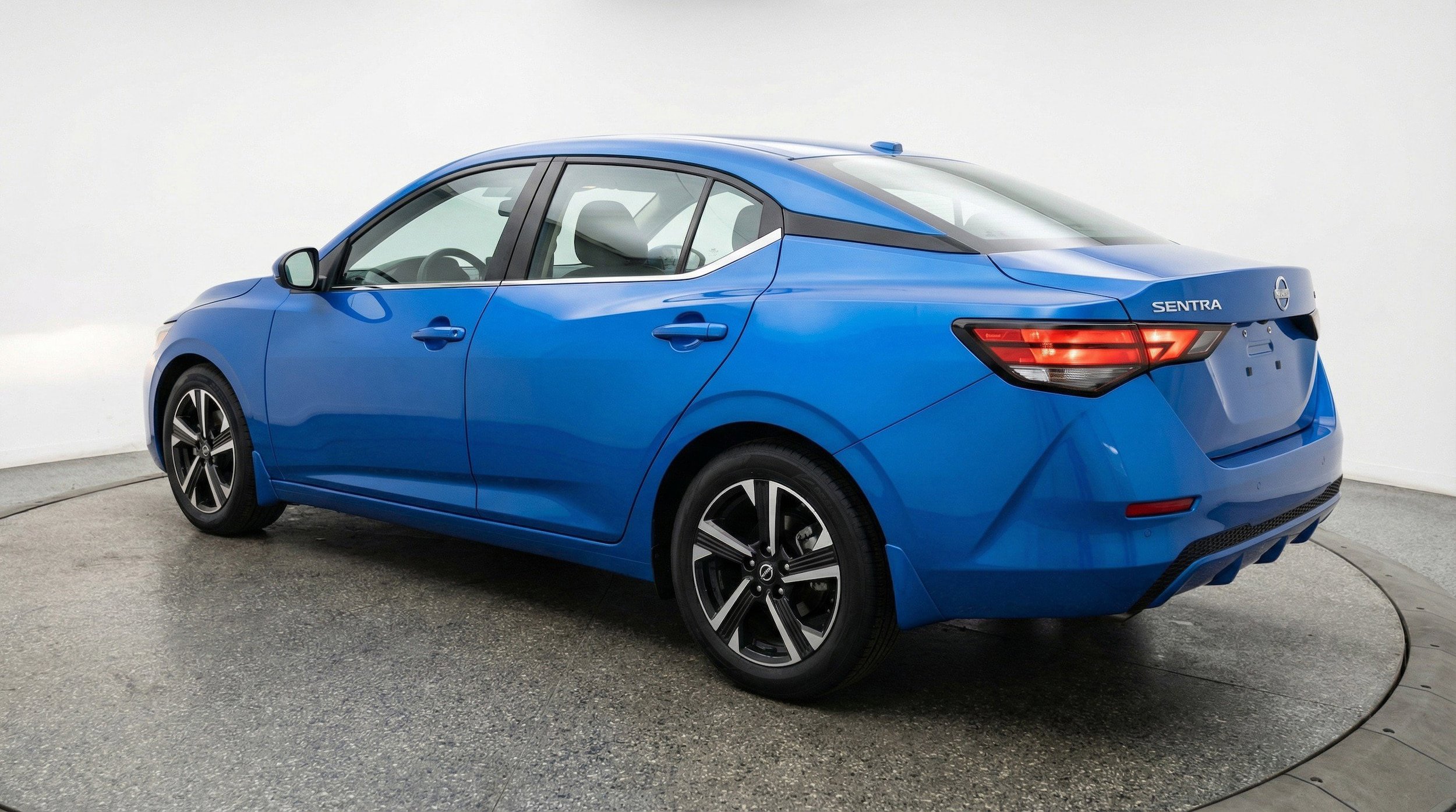 Thumbnail: 2025 Nissan Sentra - 6