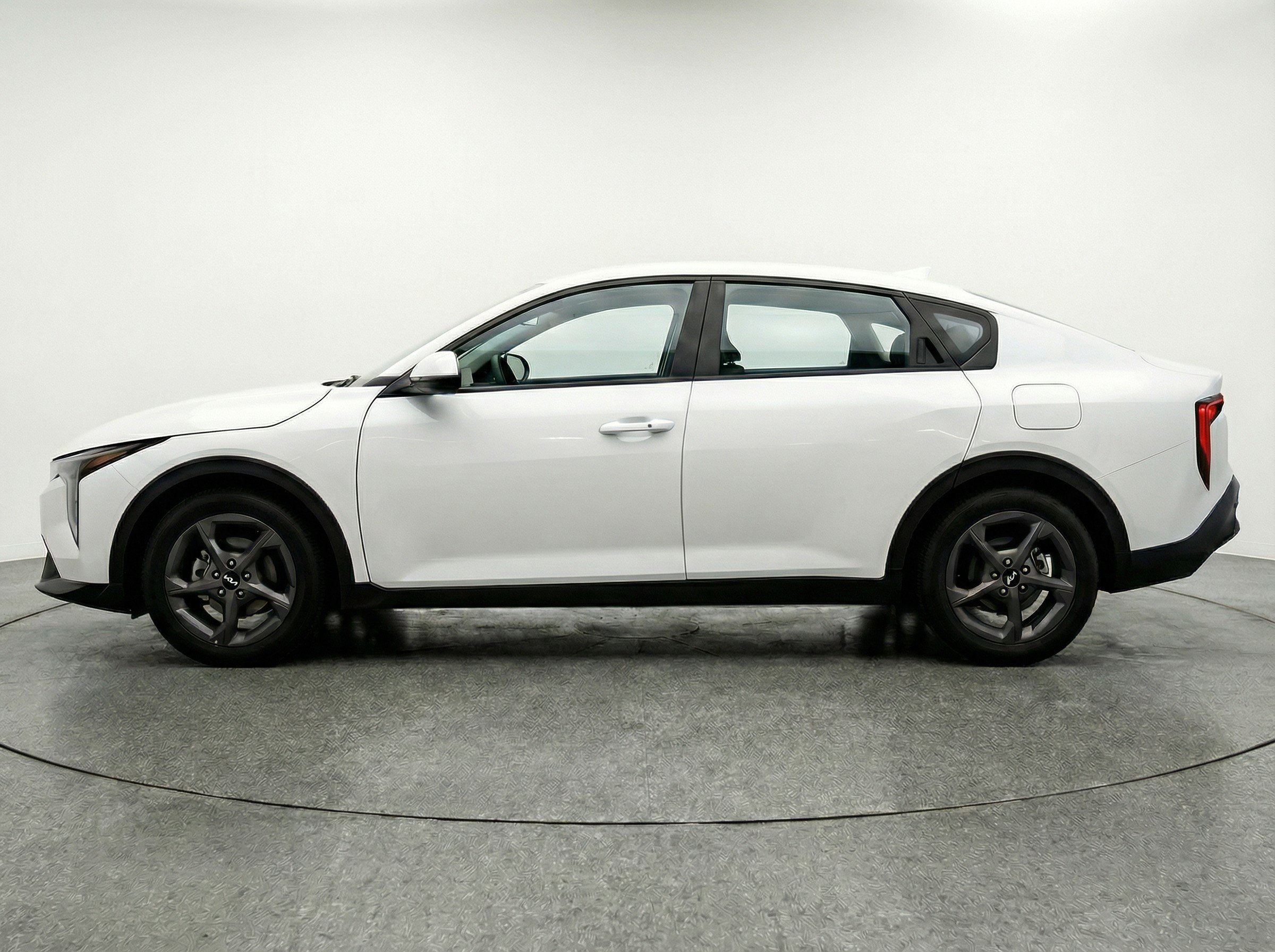 Thumbnail: 2025 Kia K4 - 5