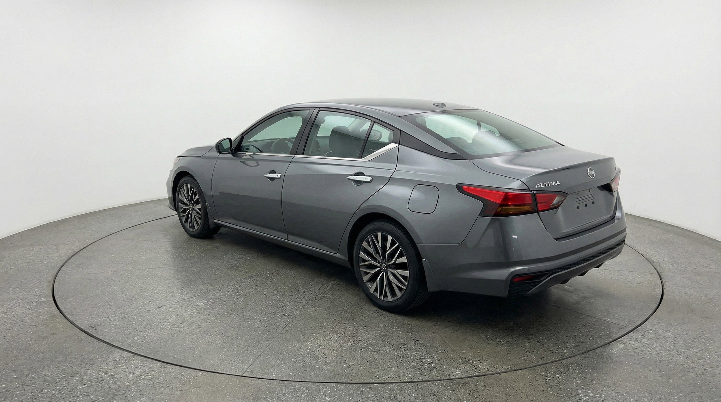 Thumbnail: 2025 Nissan Altima - 6