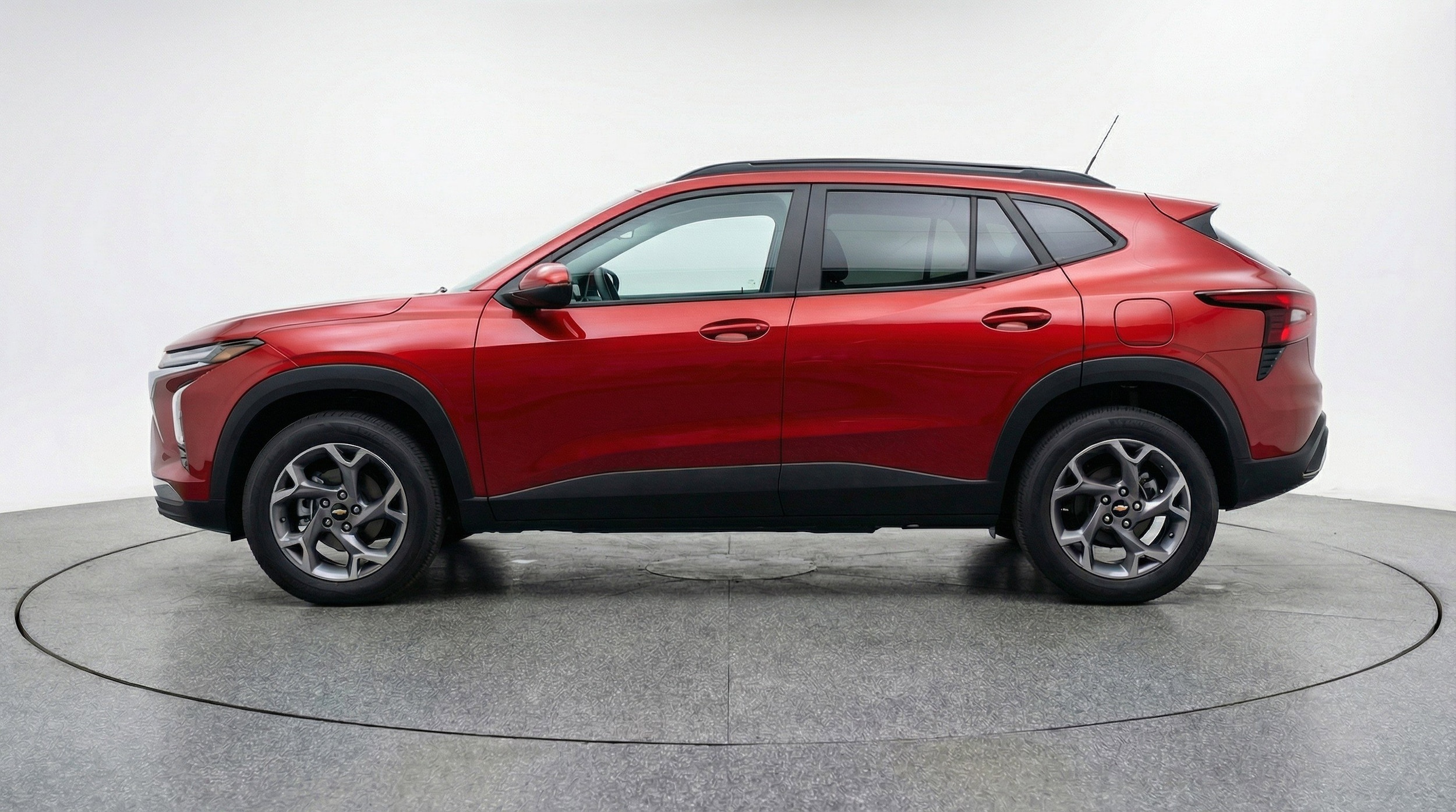 Thumbnail: 2025 Chevrolet Trax - 5