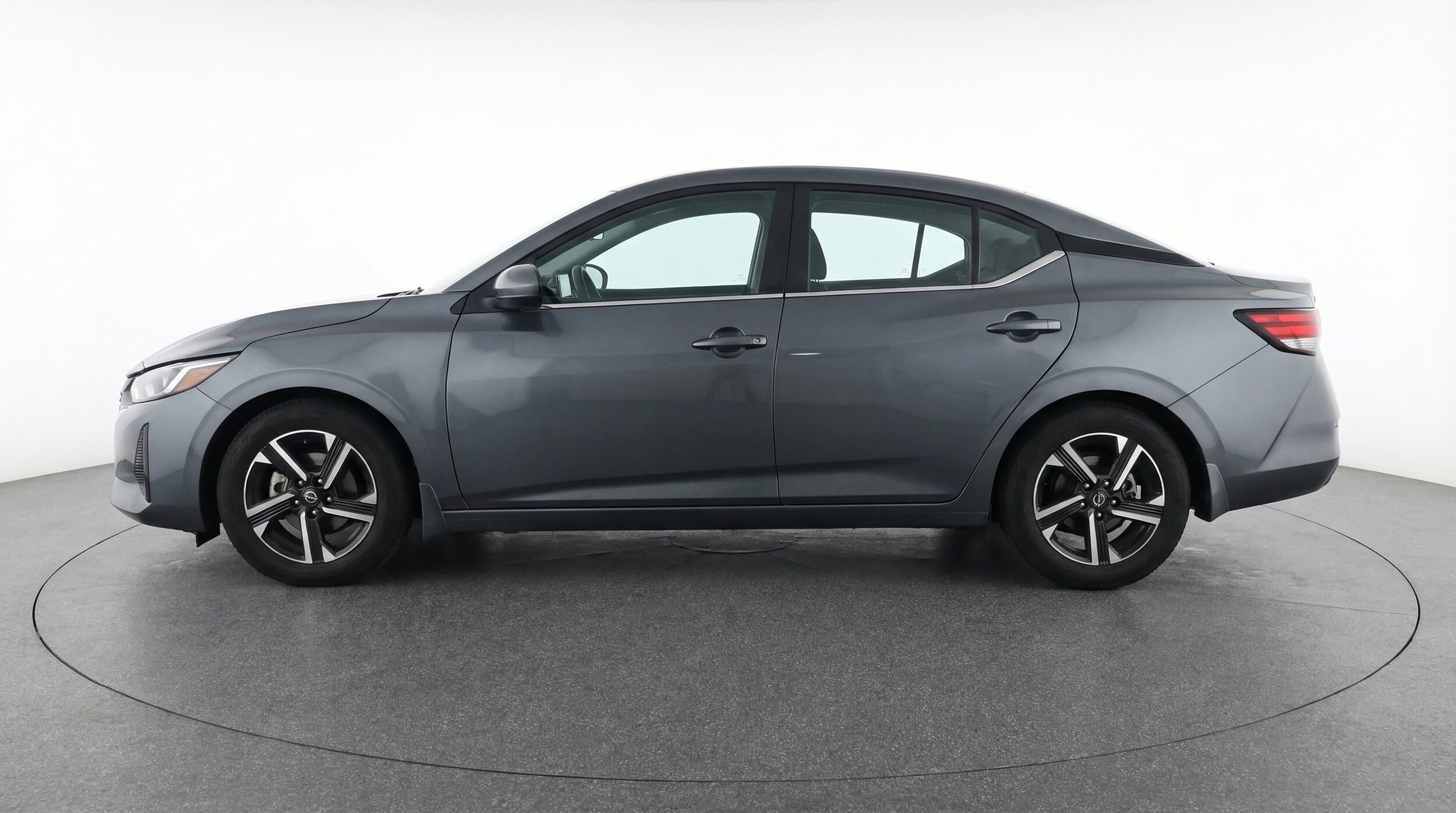 Thumbnail: 2025 Nissan Sentra - 4