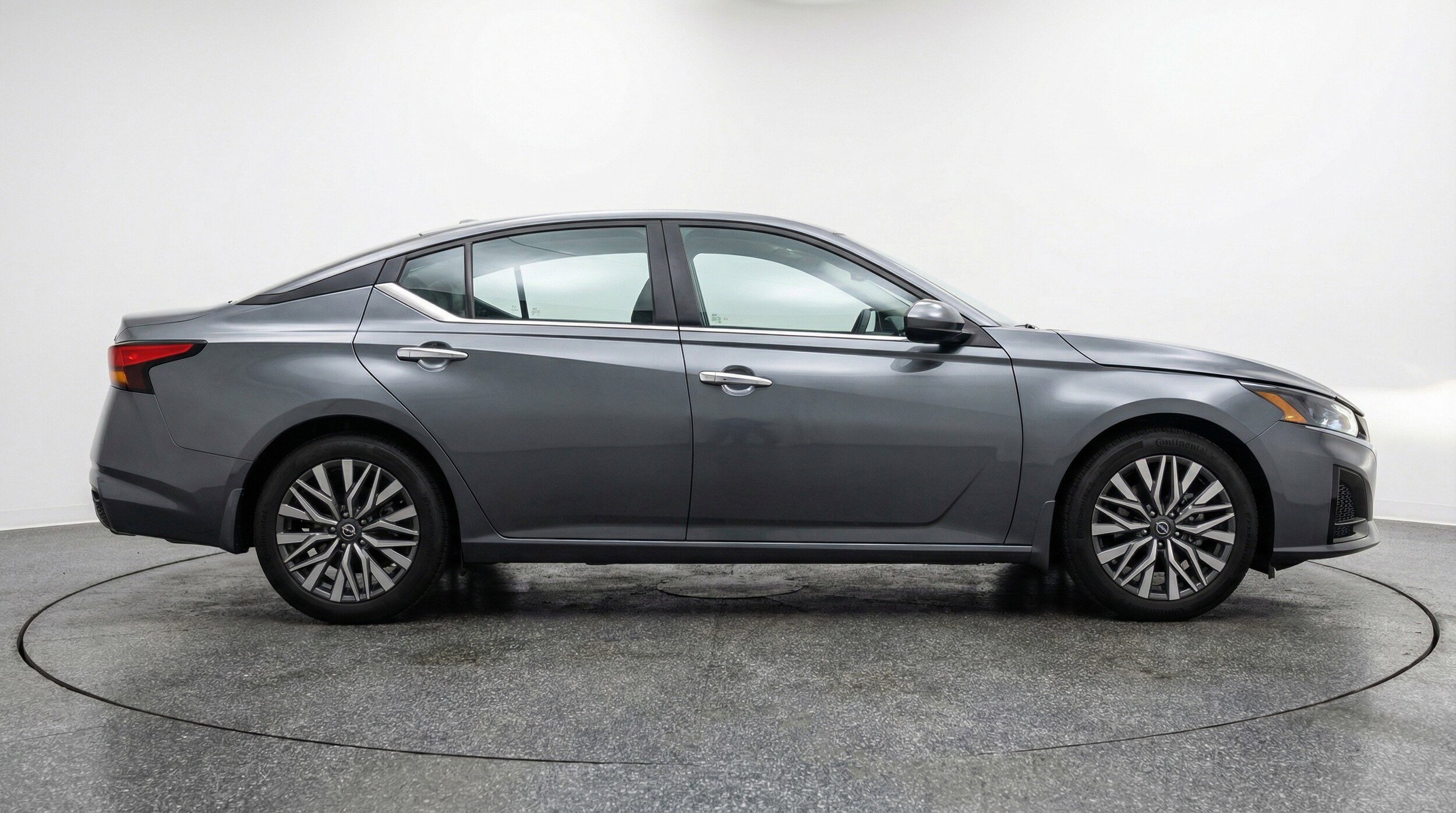 Thumbnail: 2025 Nissan Altima - 11