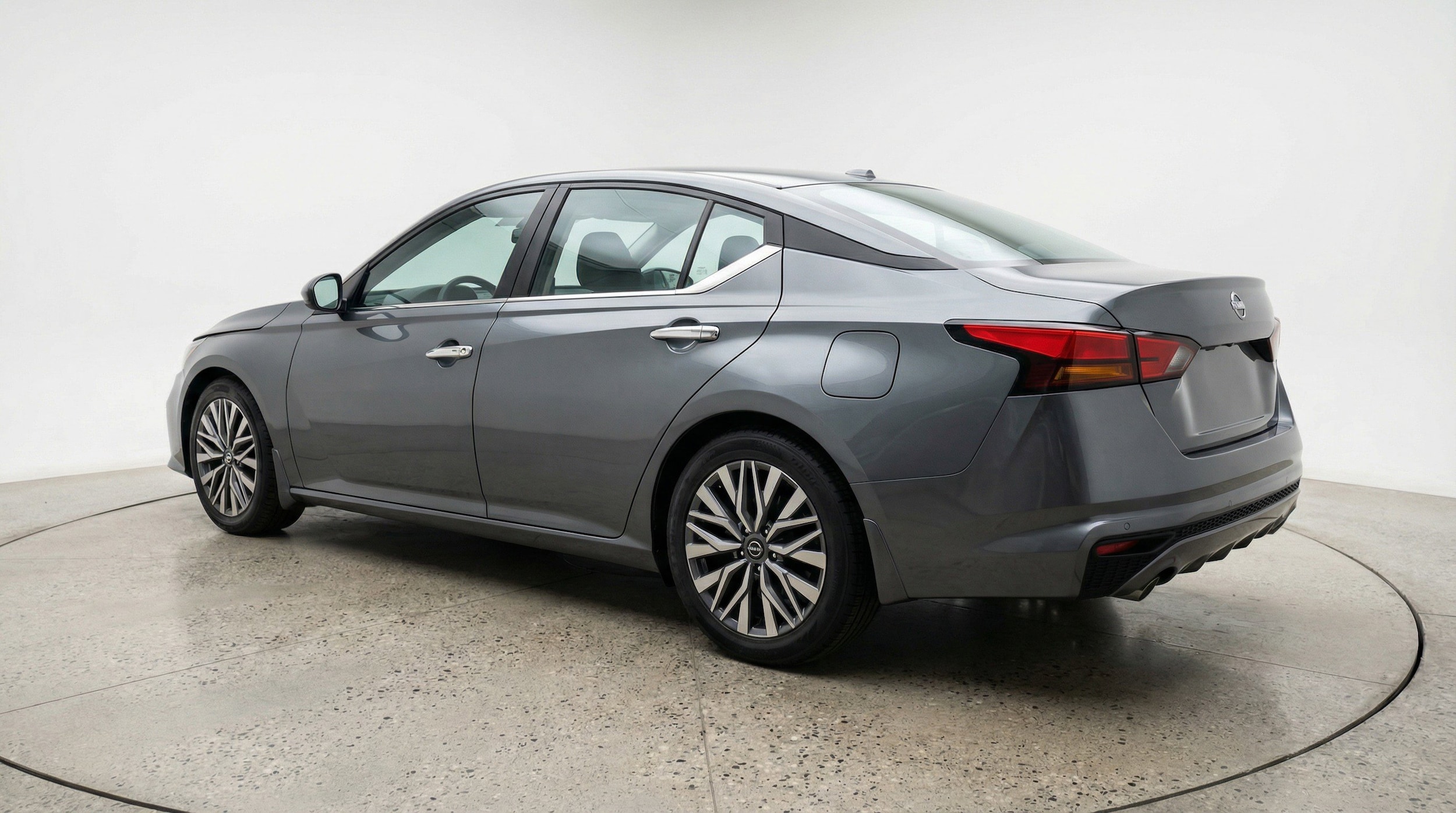 Thumbnail: 2025 Nissan Altima - 6