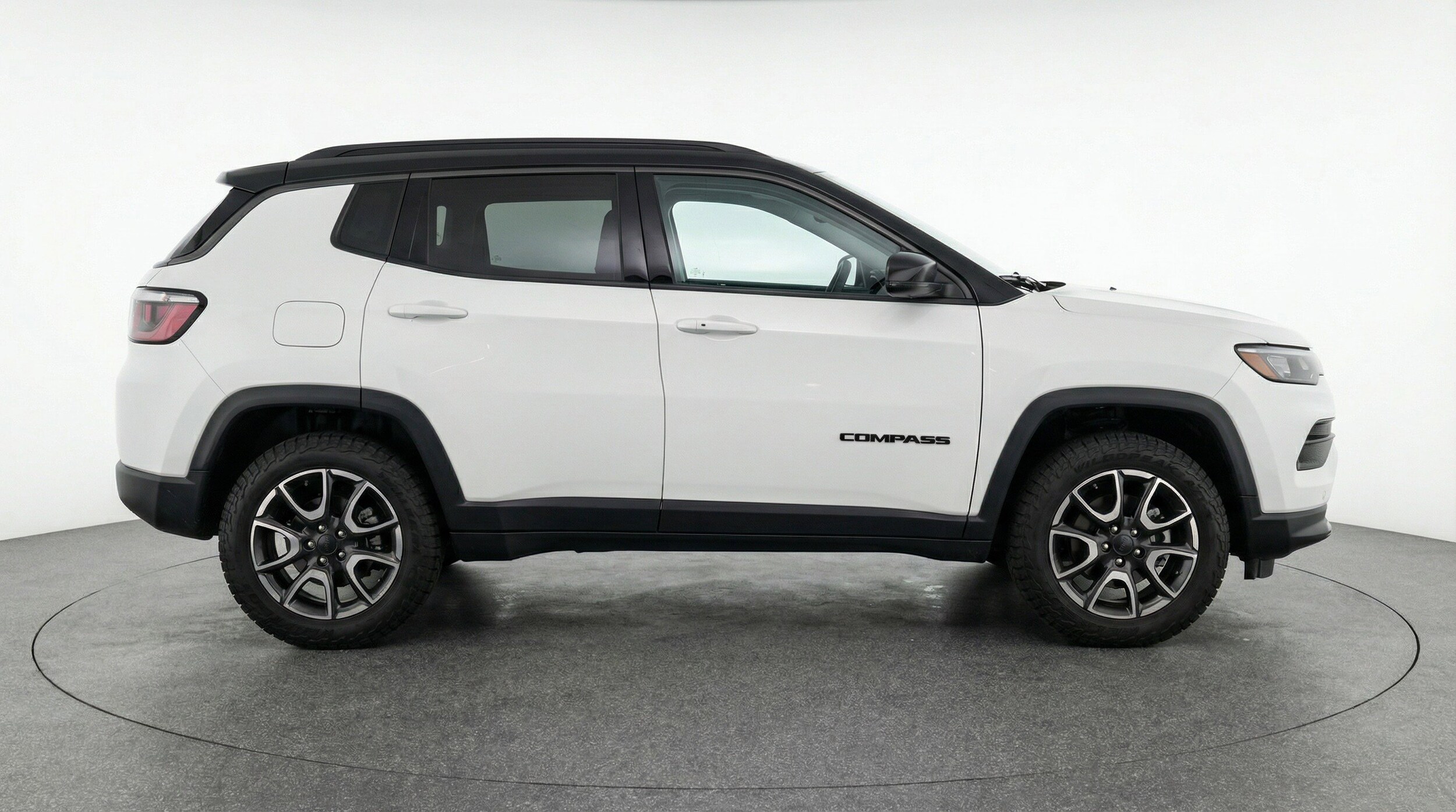 Thumbnail: 2025 Jeep Compass - 11