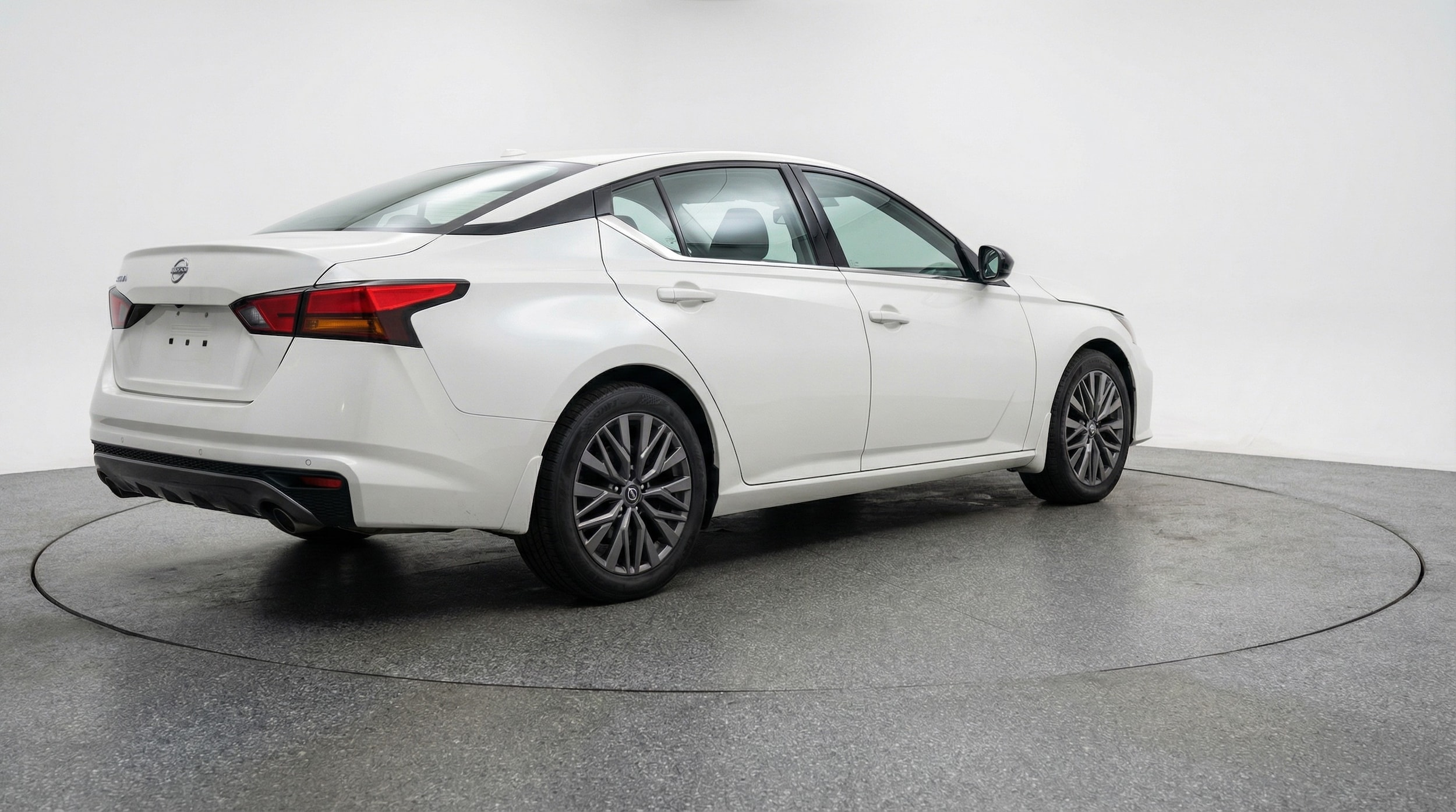 Thumbnail: 2025 Nissan Altima - 7