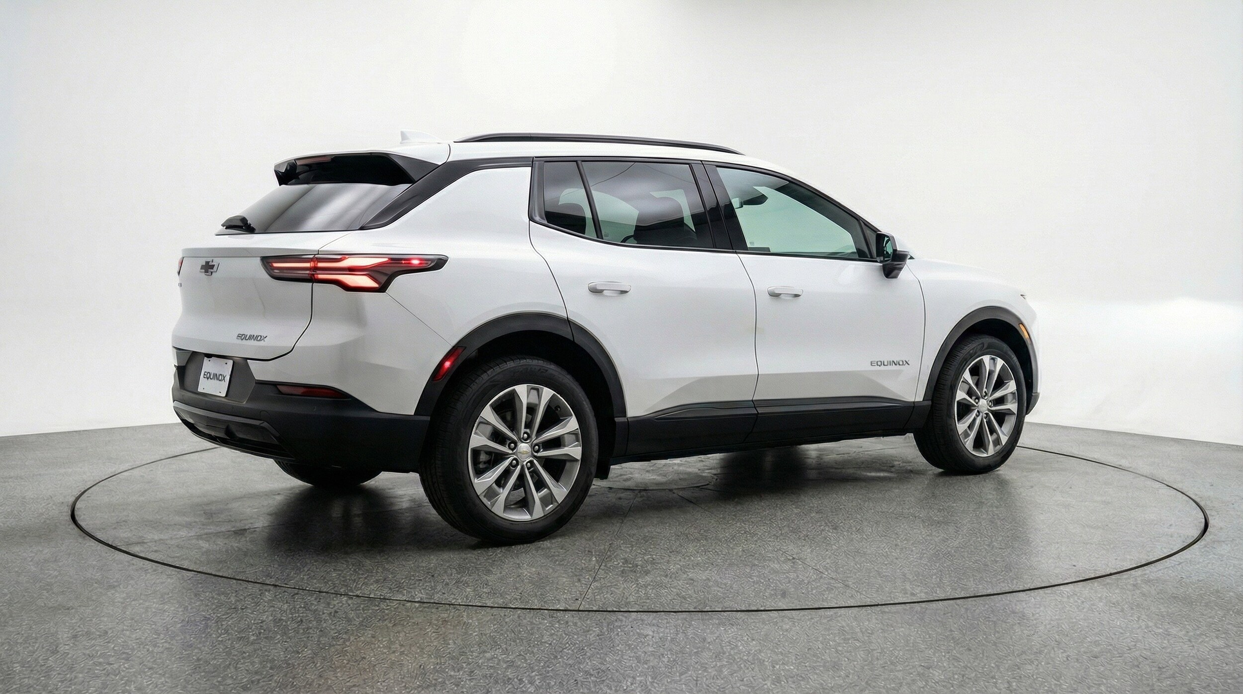 Thumbnail: 2025 Chevrolet Equinox - 9