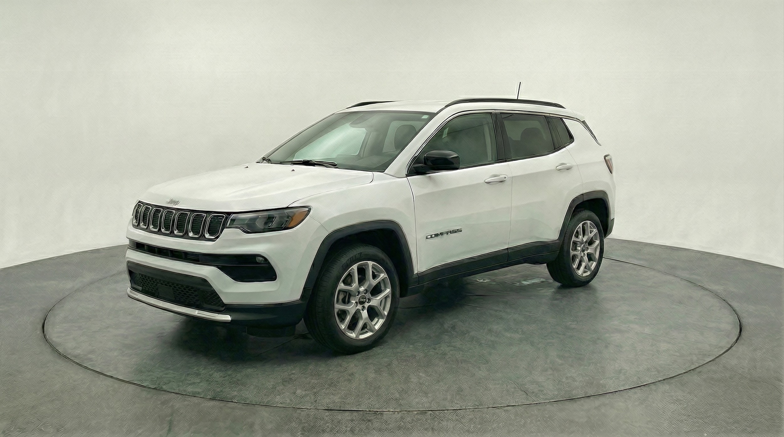 Thumbnail: 2025 Jeep Compass - 3