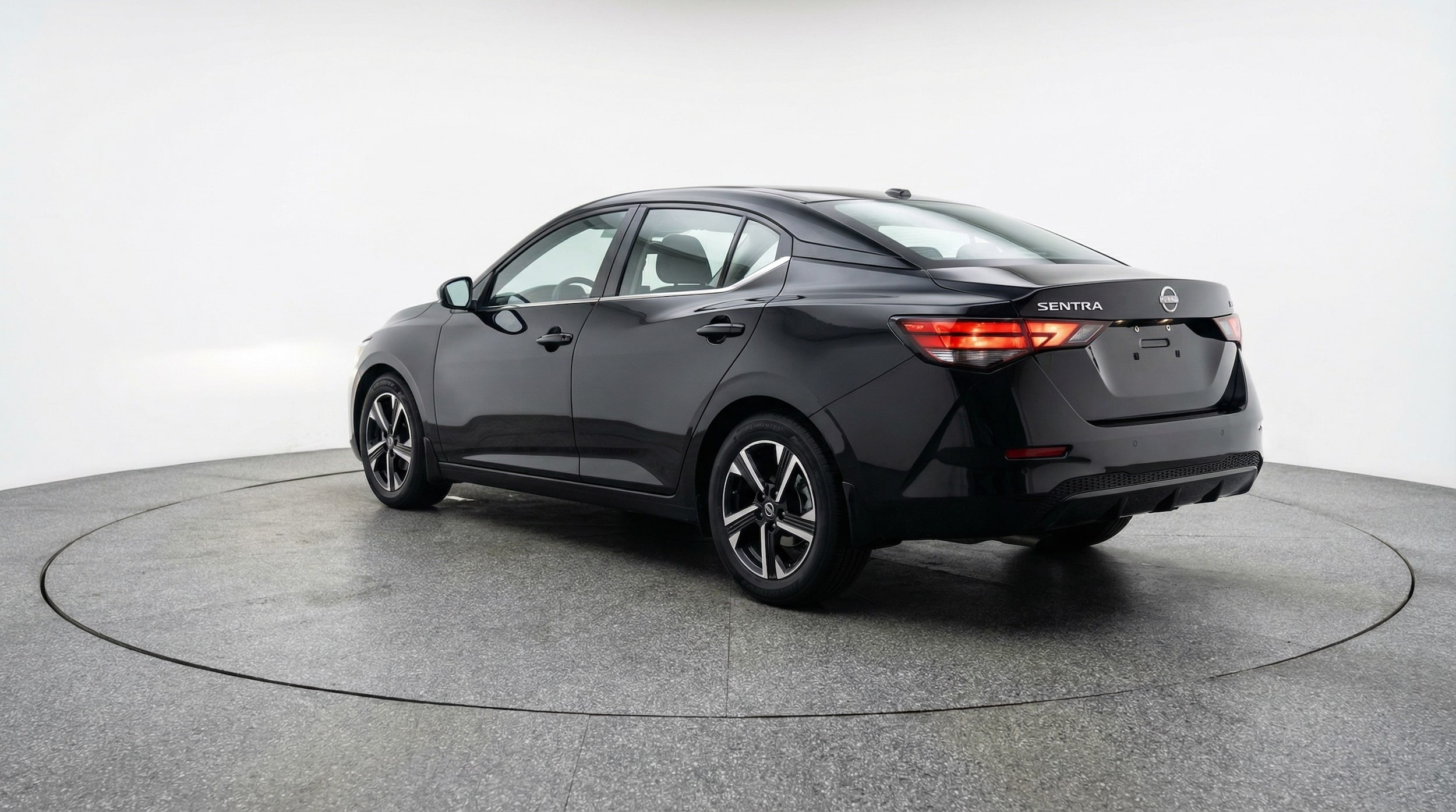 Thumbnail: 2025 Nissan Sentra - 5