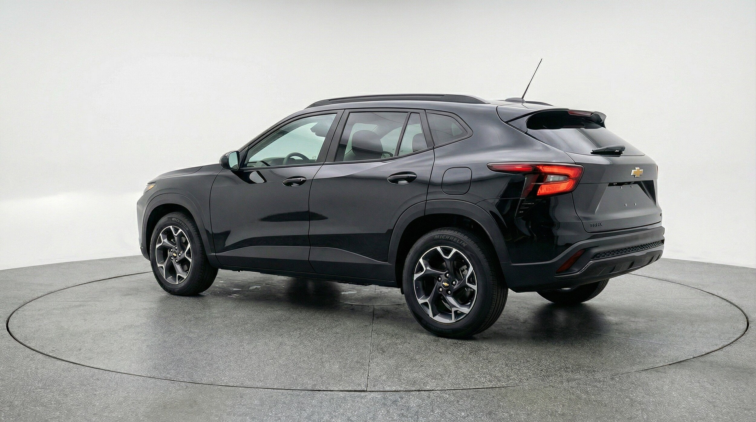 Thumbnail: 2025 Chevrolet Trax - 6