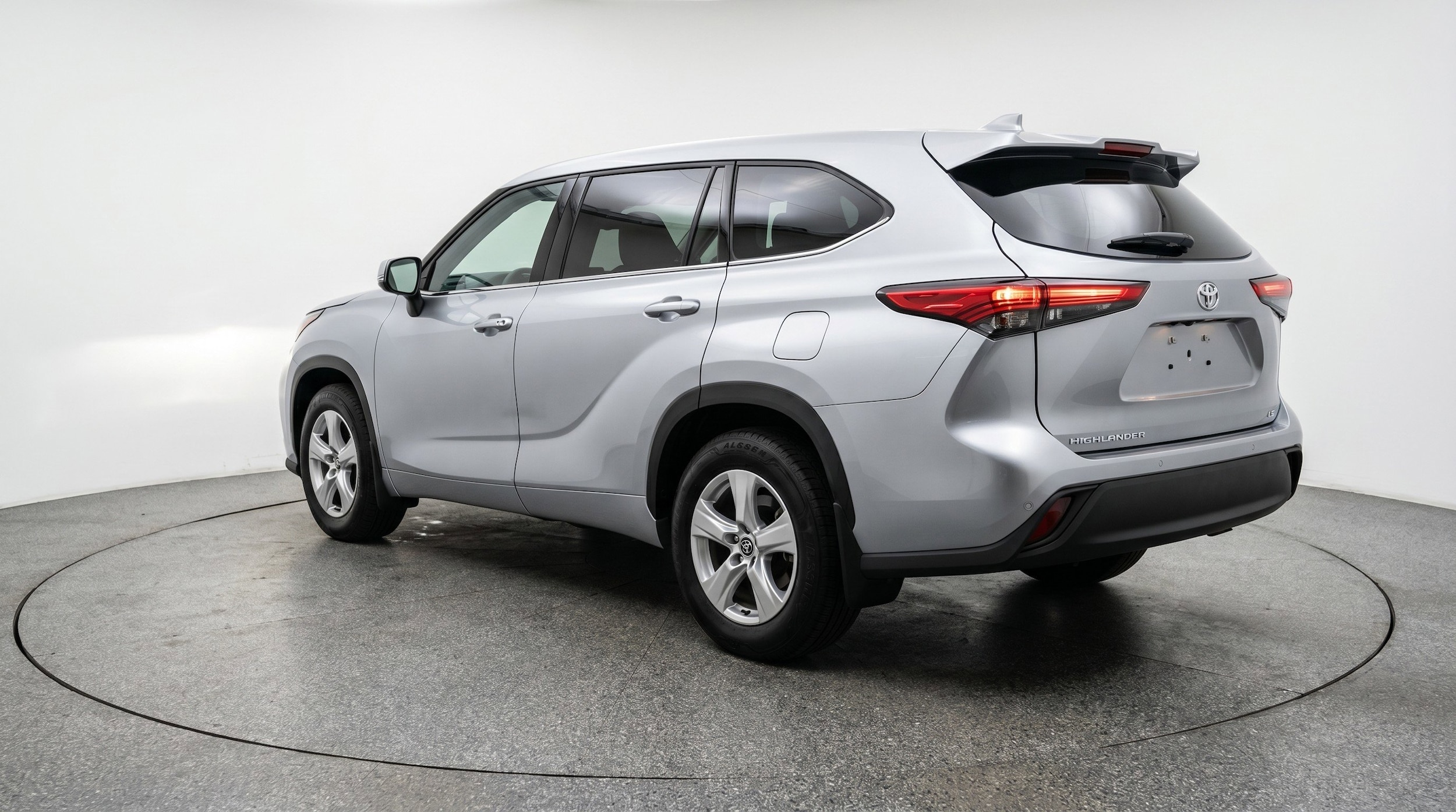 Thumbnail: 2025 Toyota Highlander - 6