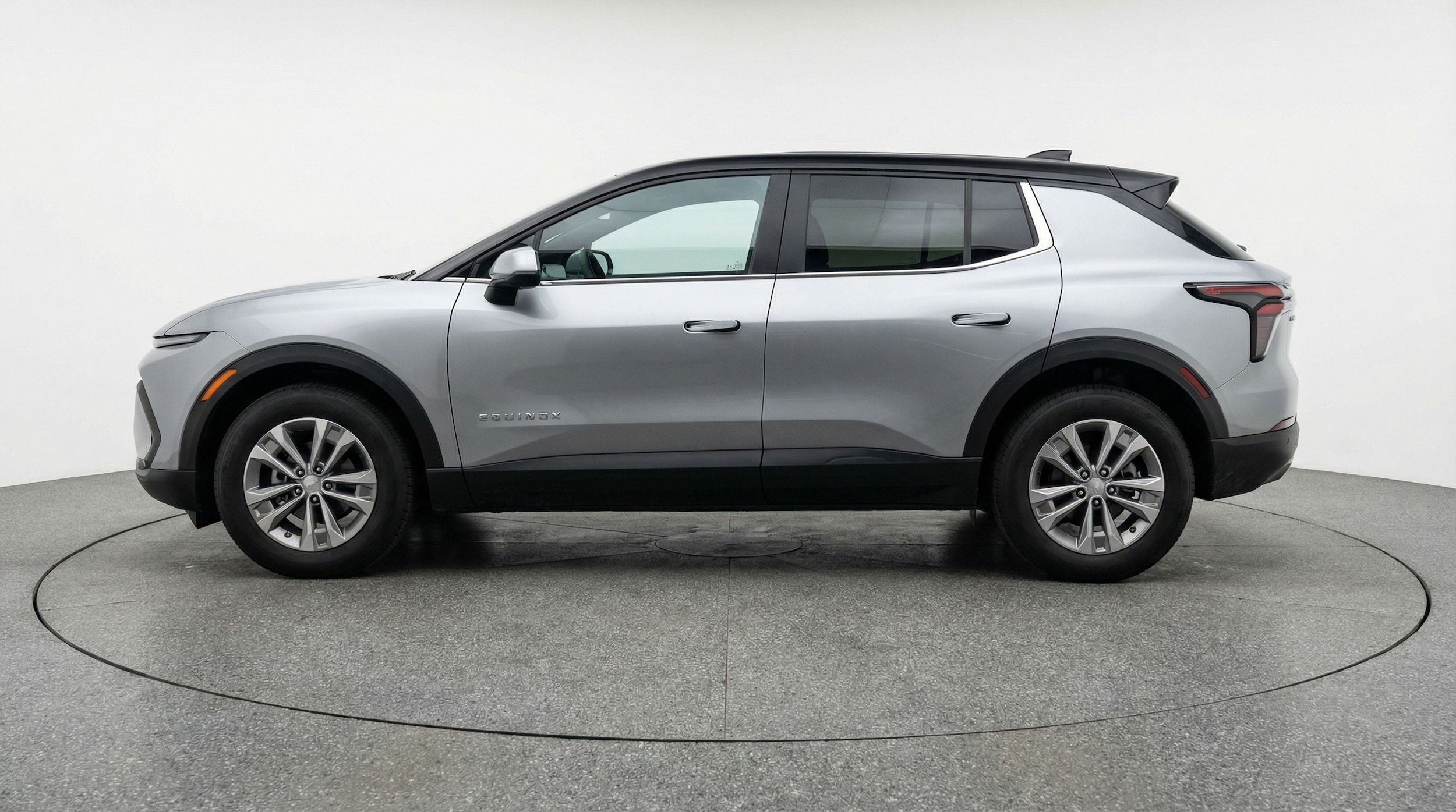 Thumbnail: 2025 Chevrolet Equinox - 4