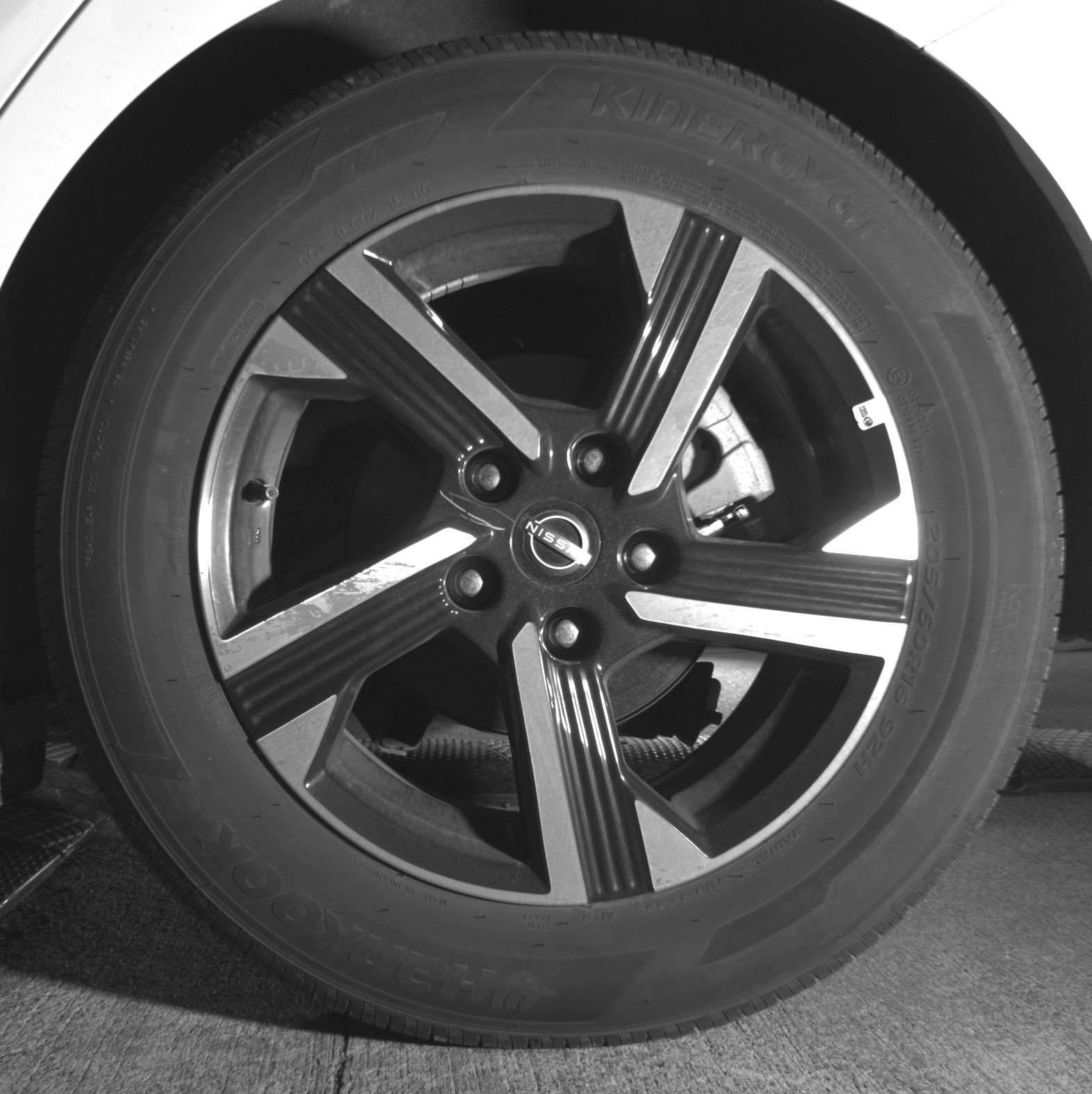 Thumbnail: 2025 Nissan Sentra - 14