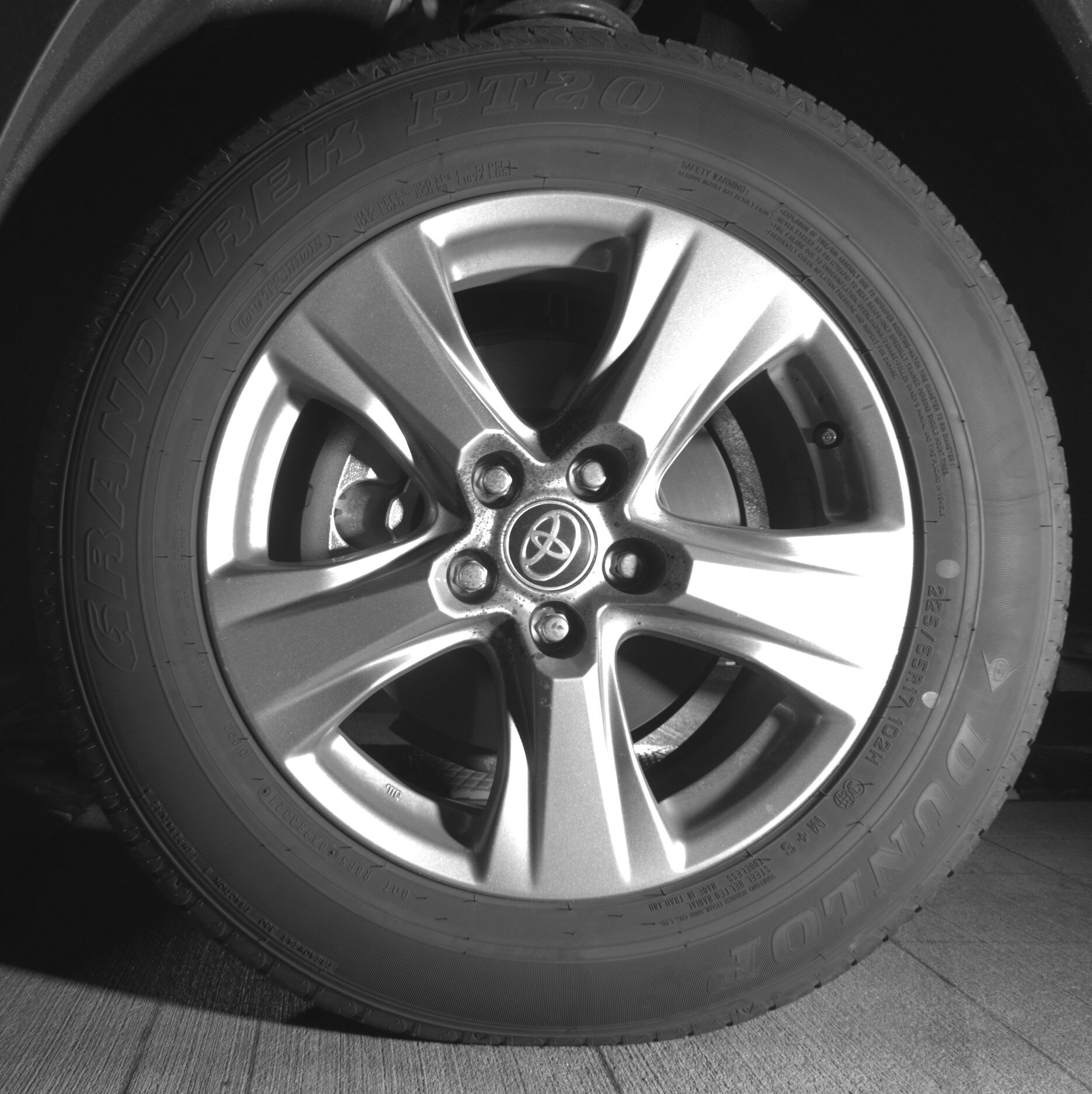 Thumbnail: 2025 Toyota RAV4 - 9