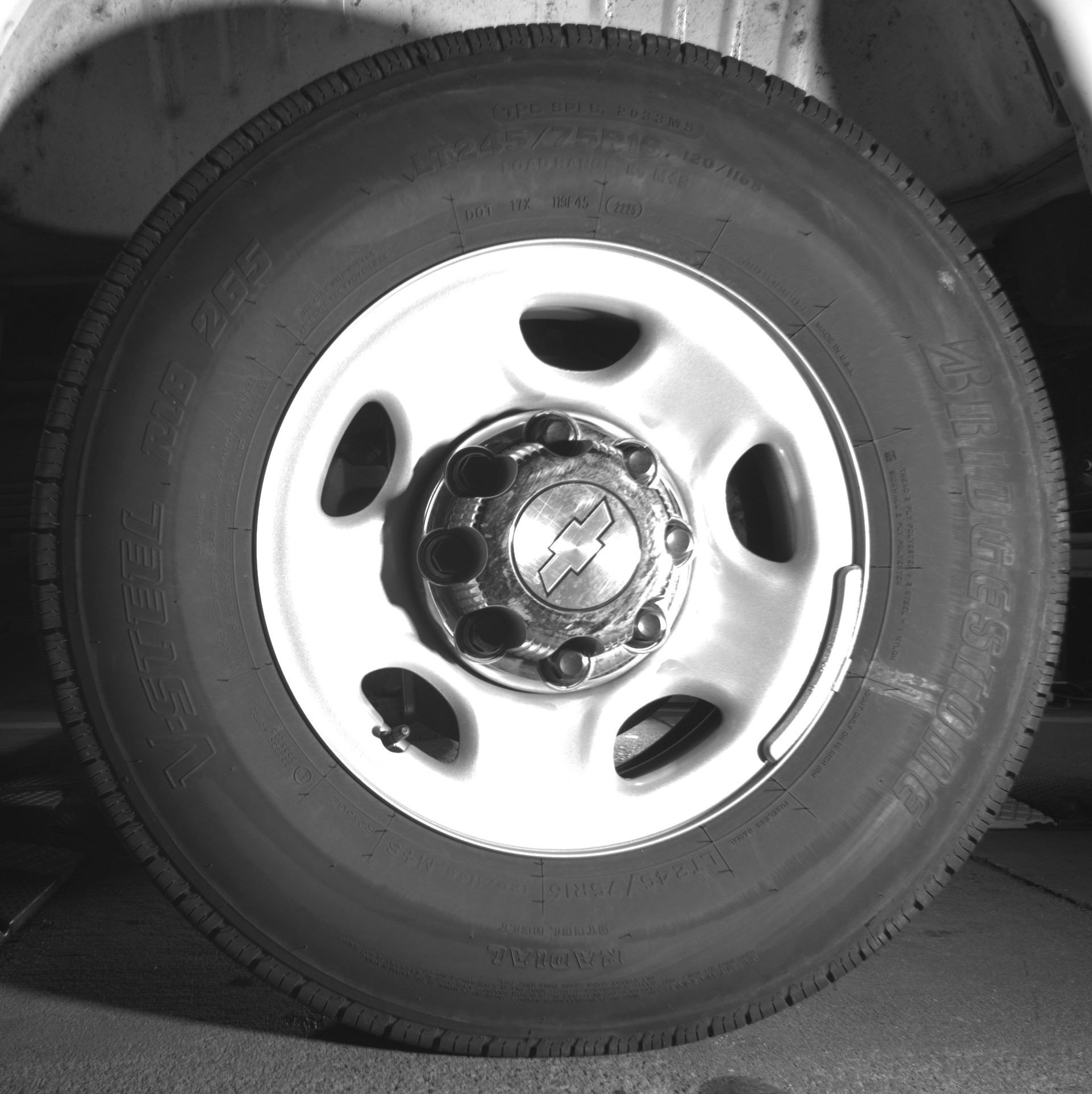 Thumbnail: 2025 Chevrolet Express - 14