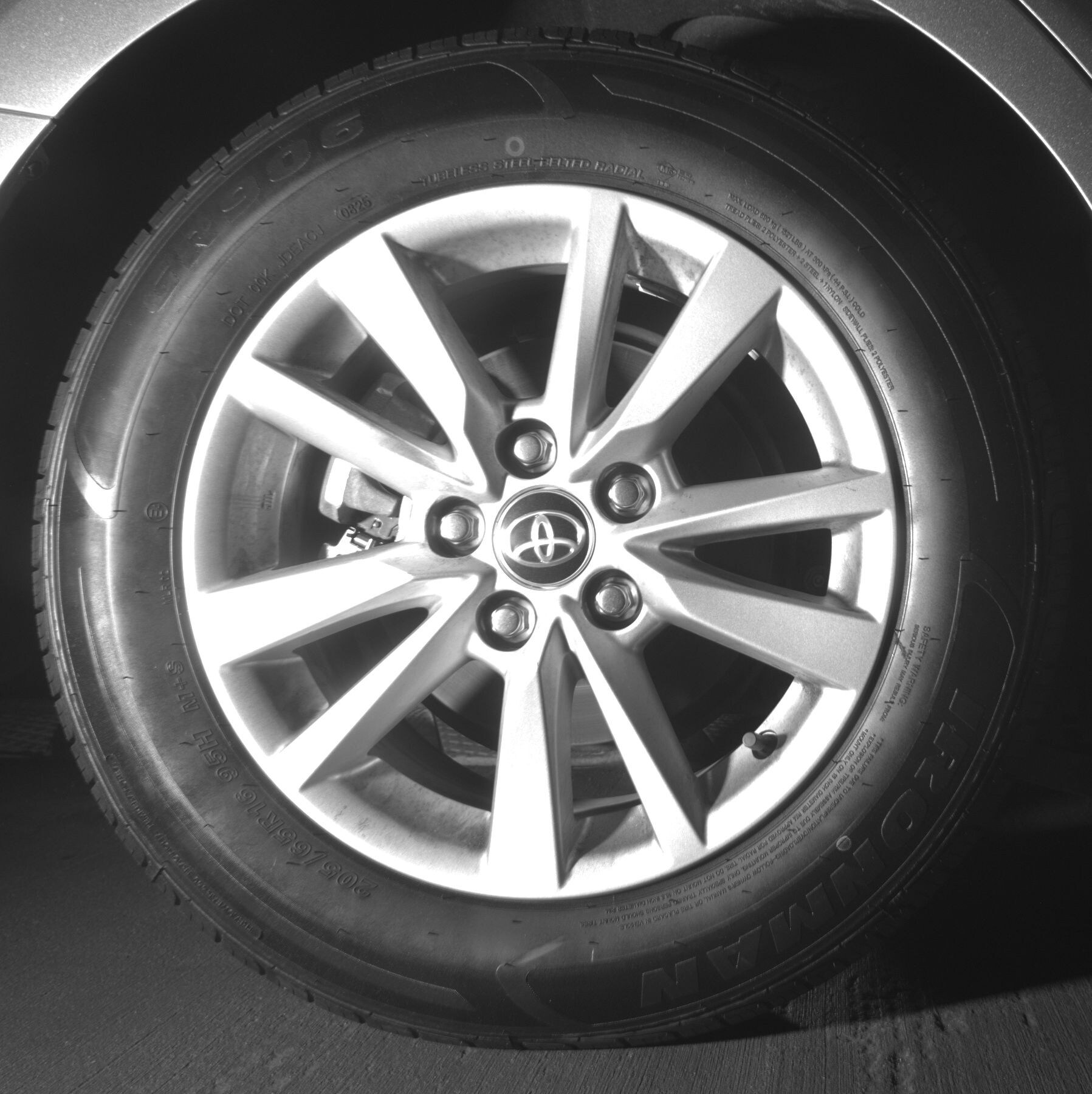 Thumbnail: 2025 Toyota Camry - 12