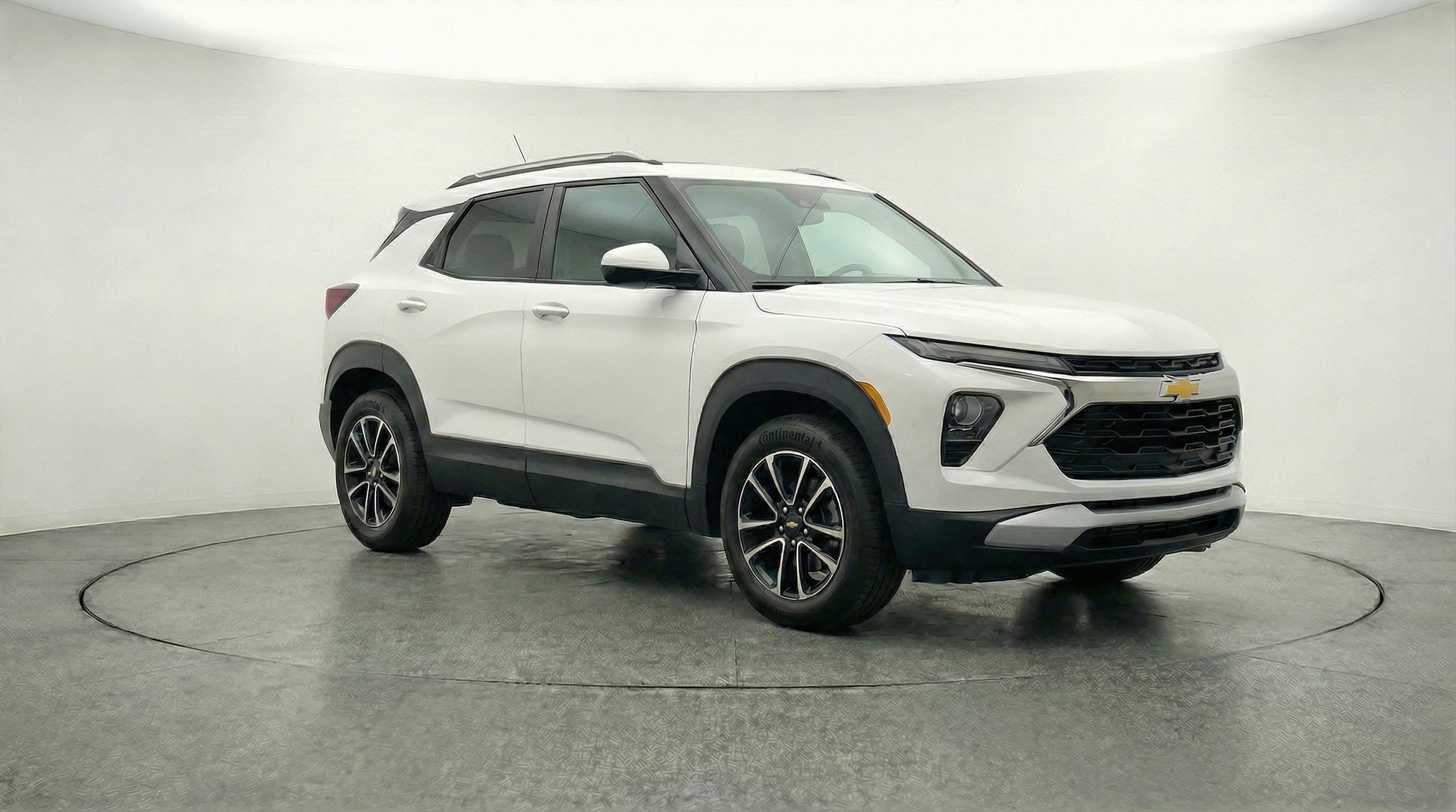 Thumbnail: 2025 Chevrolet TrailBlazer - 1