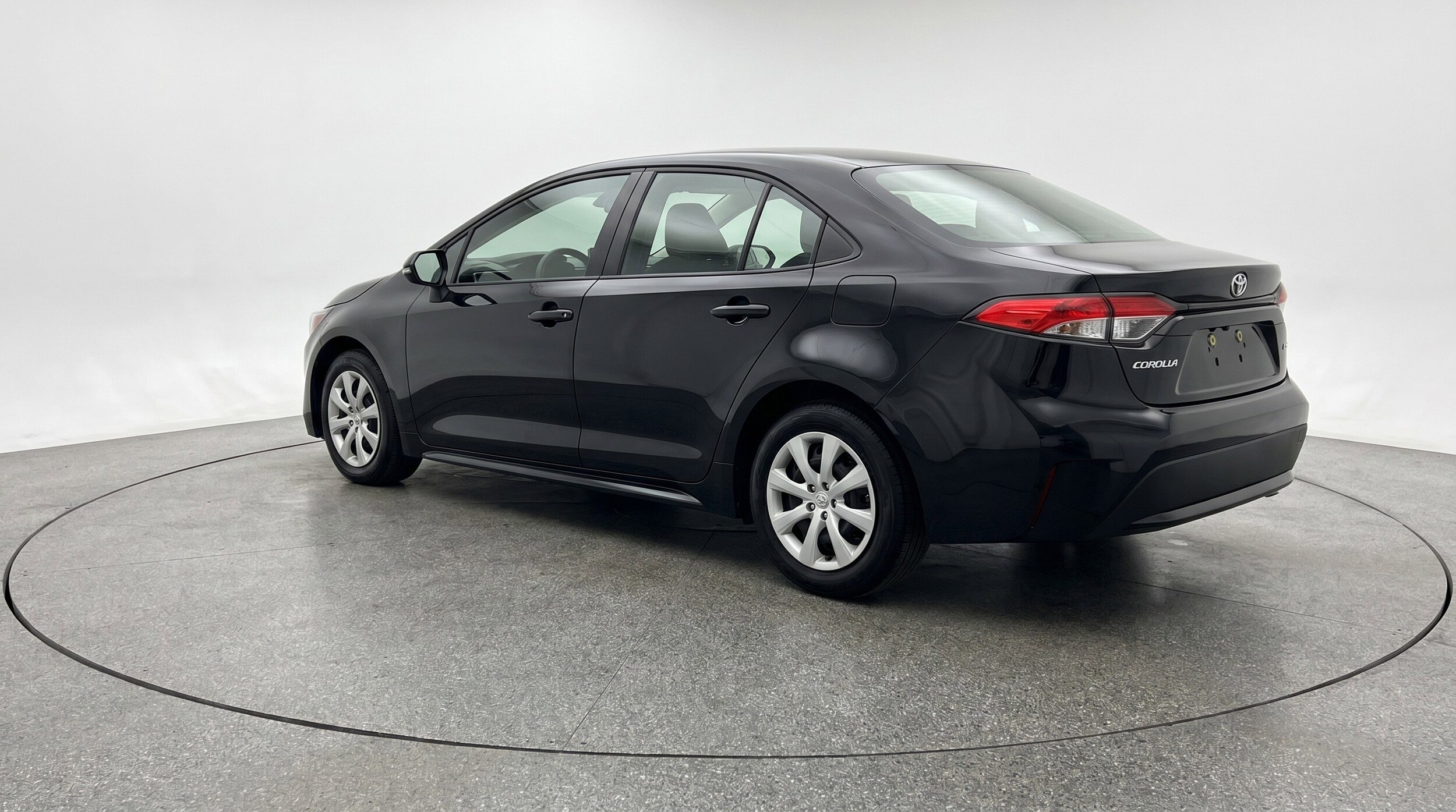 Thumbnail: 2025 Toyota Corolla - 6