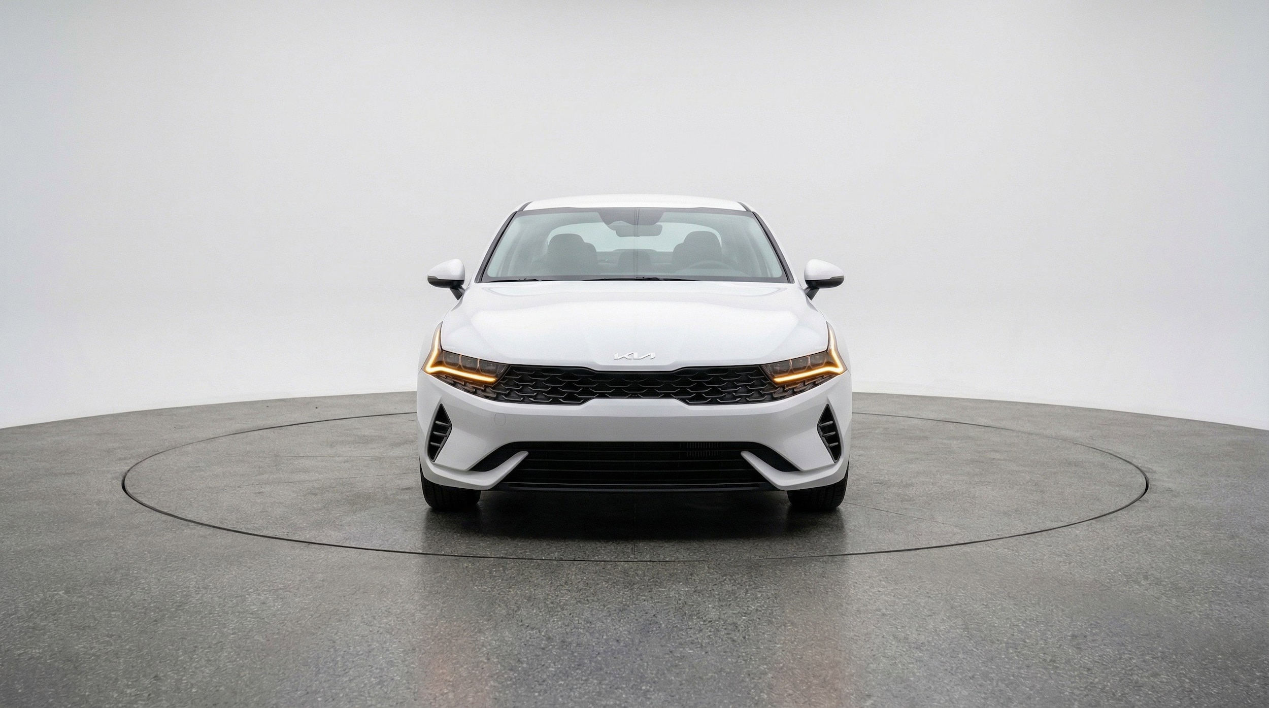 Thumbnail: 2025 Kia K4 - 2