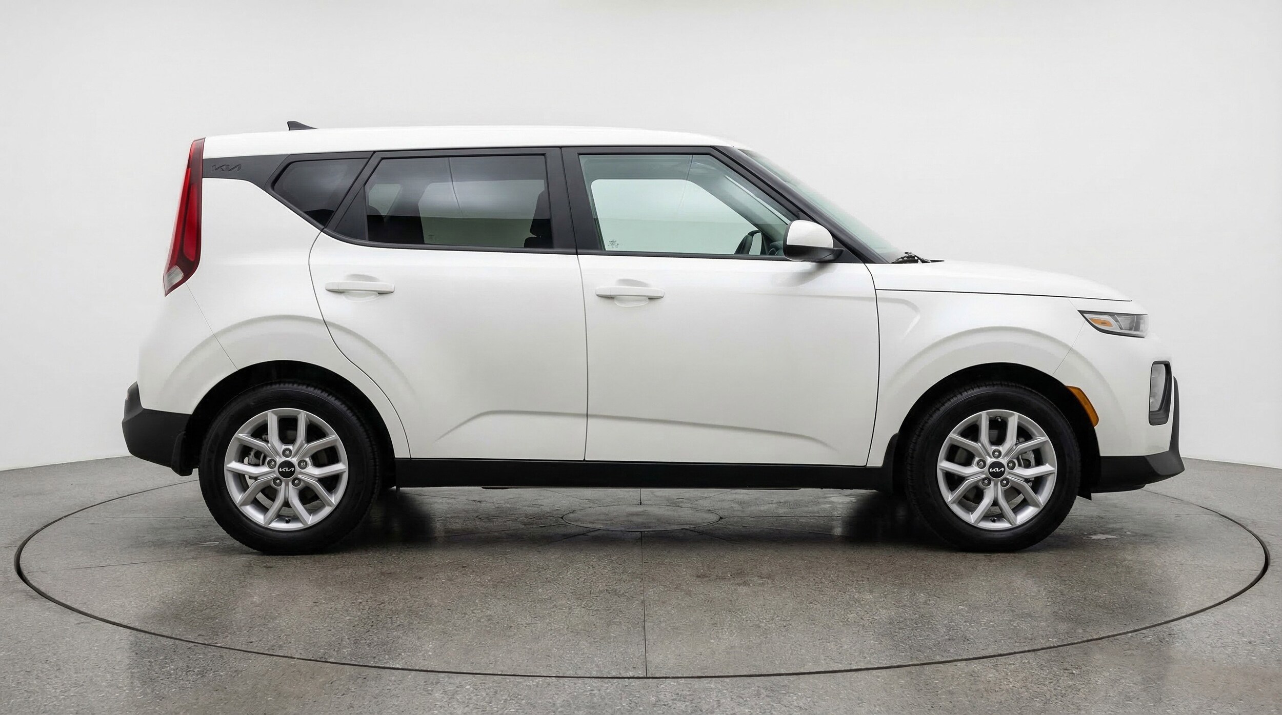 Thumbnail: 2025 Kia Soul - 11