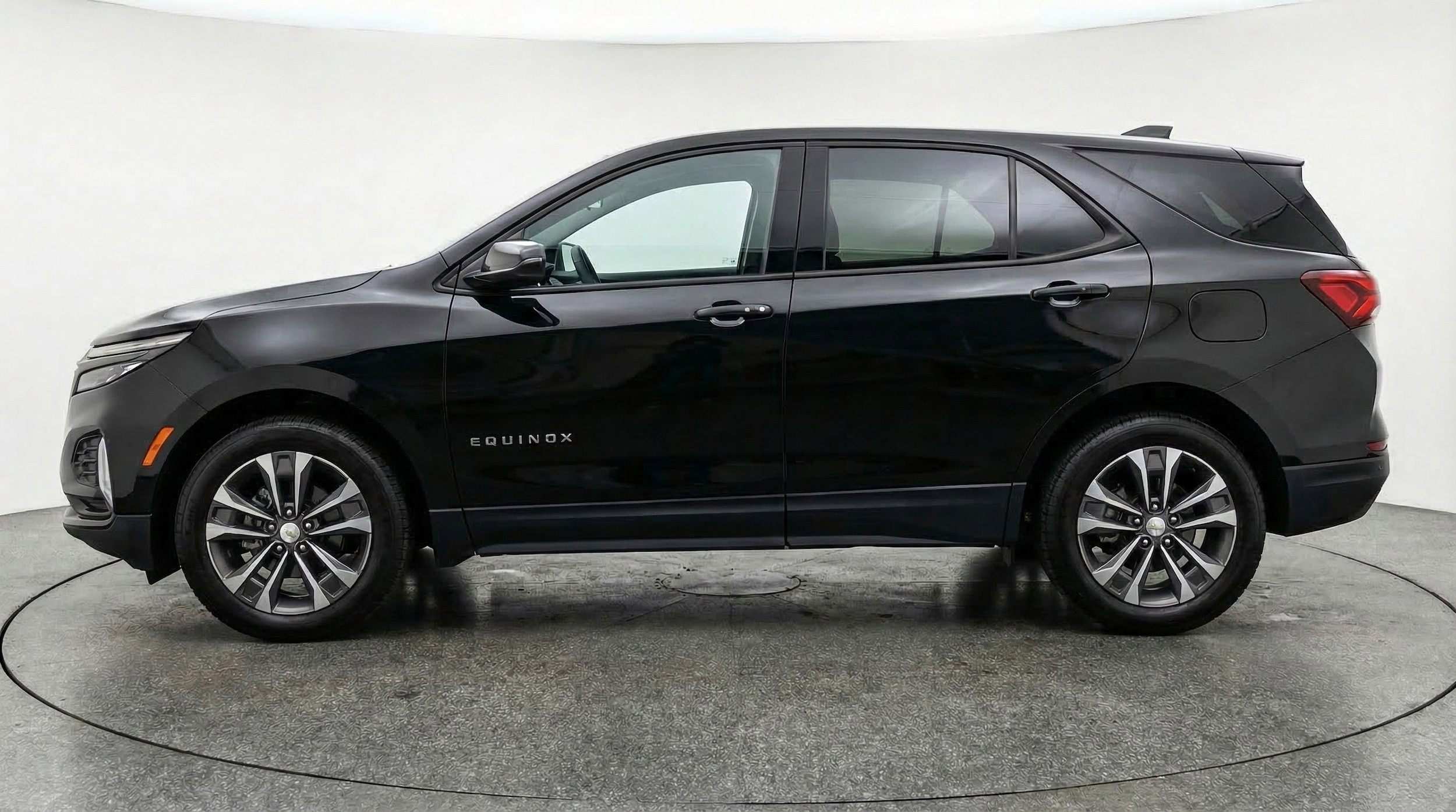 Thumbnail: 2025 Chevrolet Equinox - 5