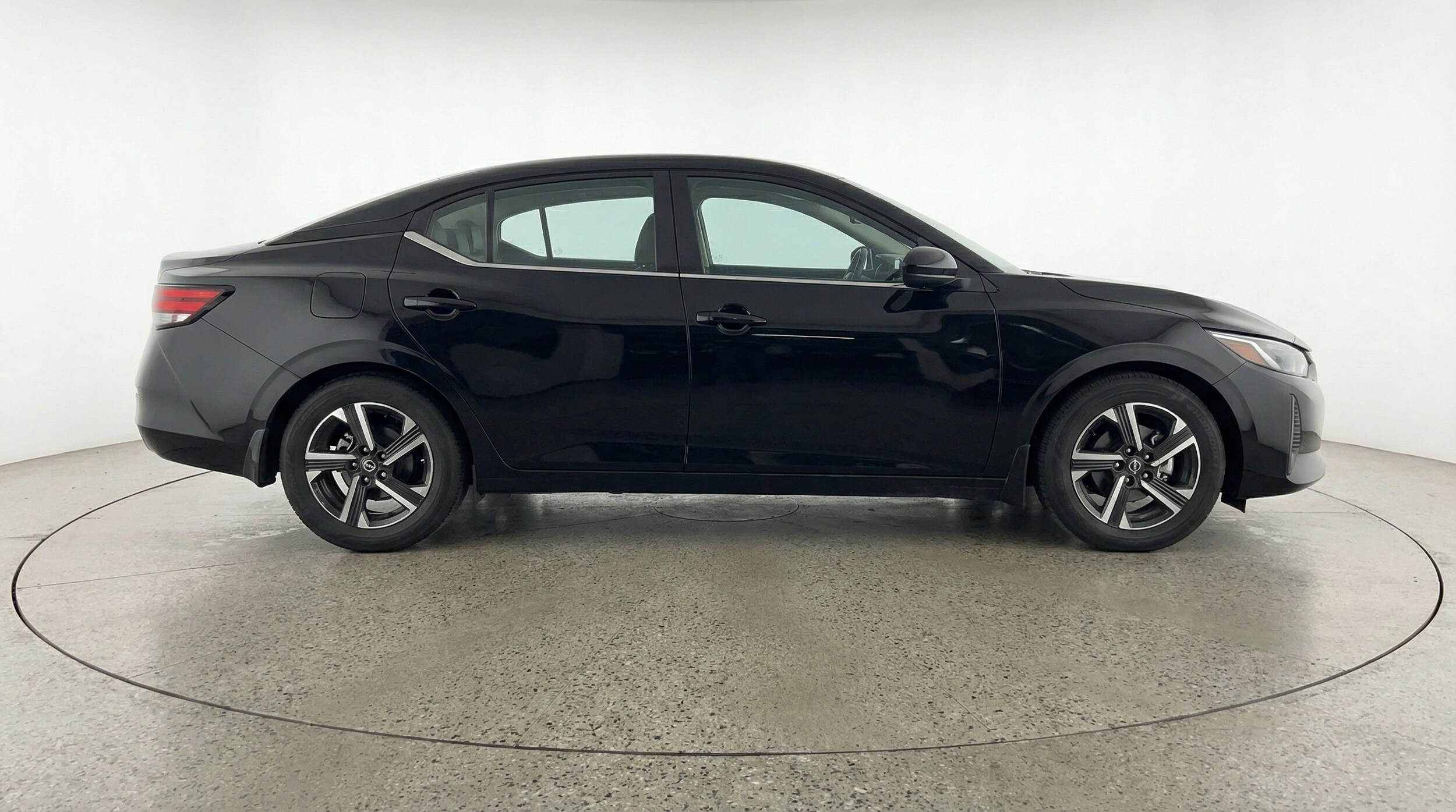 Thumbnail: 2025 Nissan Sentra - 8