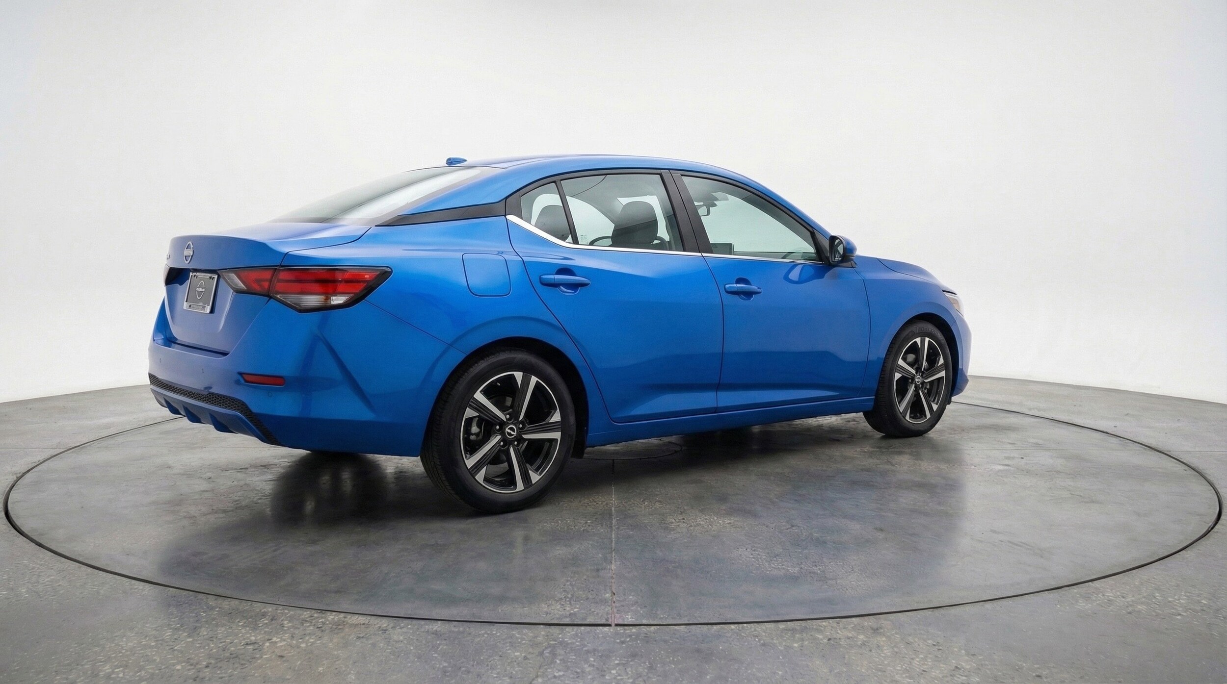 Thumbnail: 2025 Nissan Sentra - 9