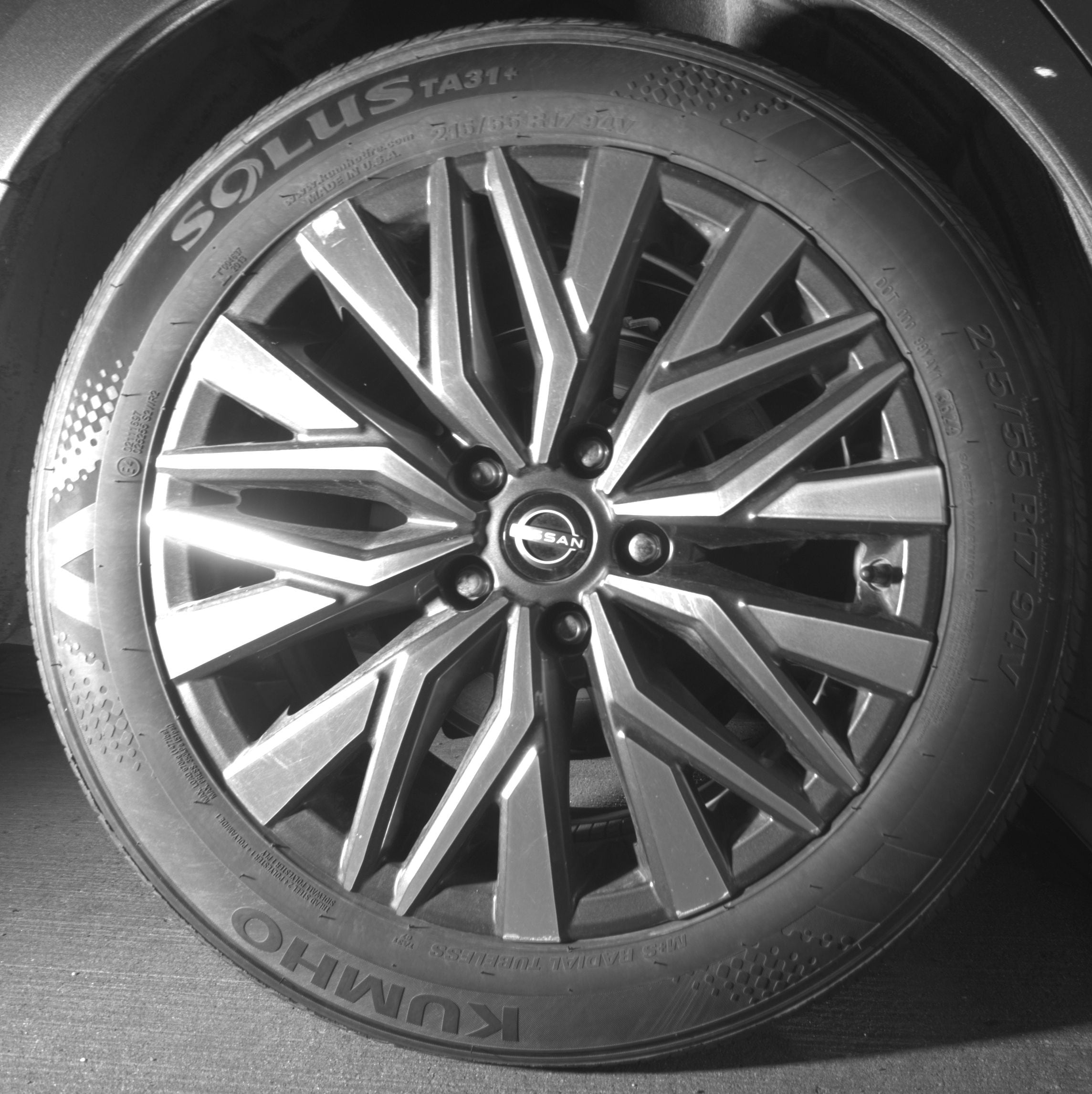 Thumbnail: 2025 Nissan Altima - 12