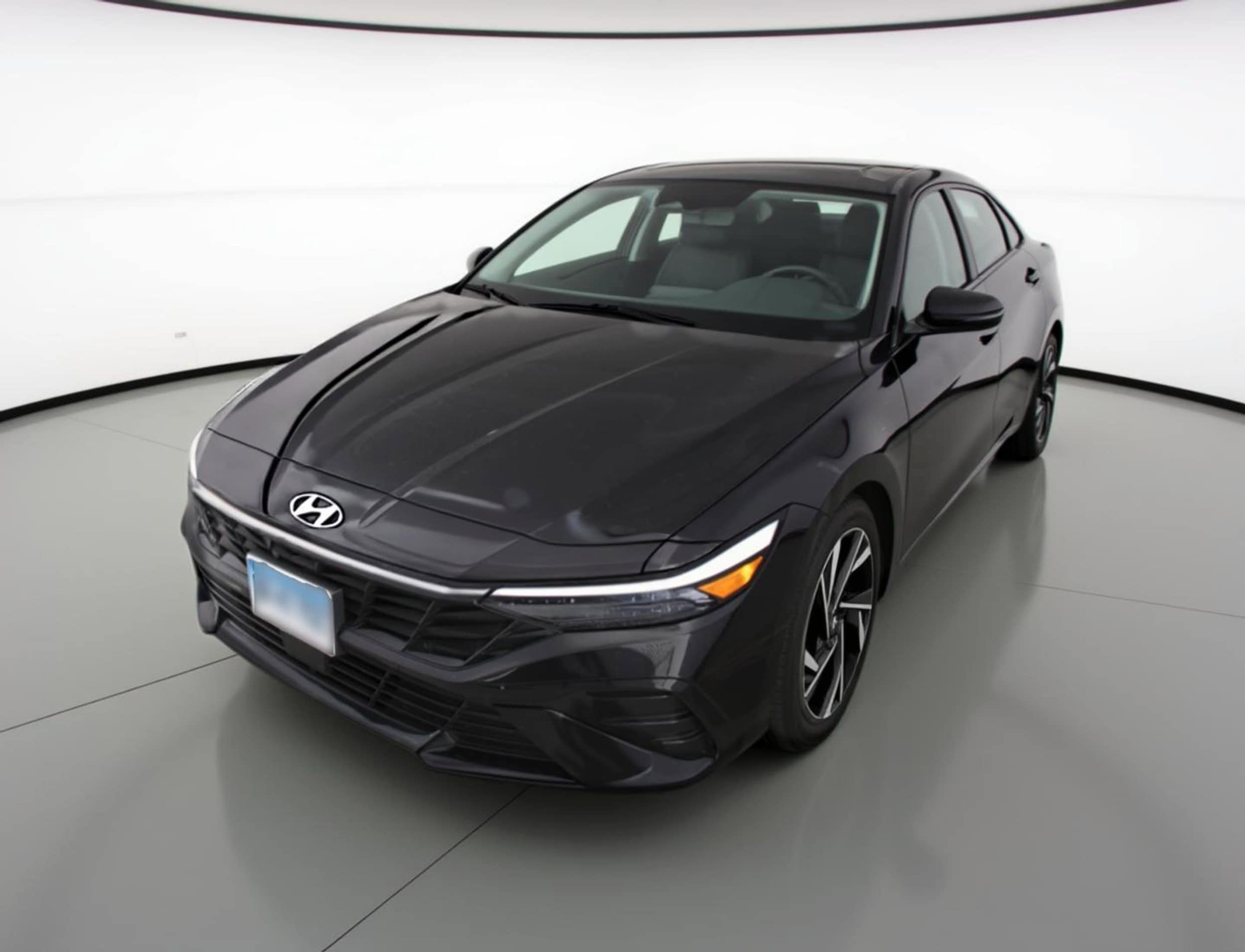 Thumbnail: 2025 Hyundai Elantra - 3