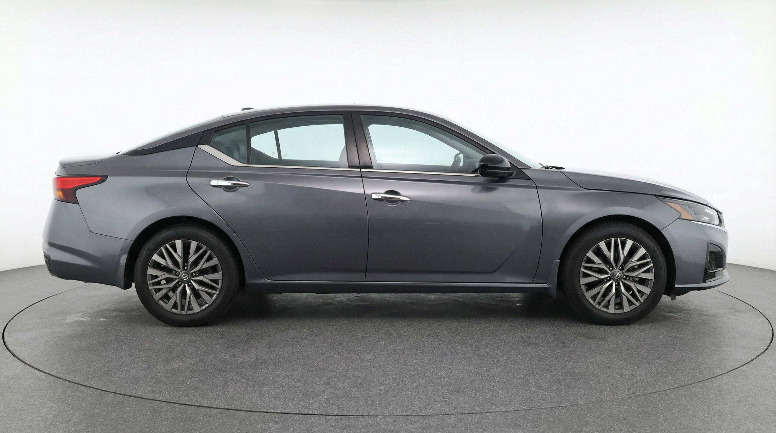 Thumbnail: 2025 Nissan Altima - 11