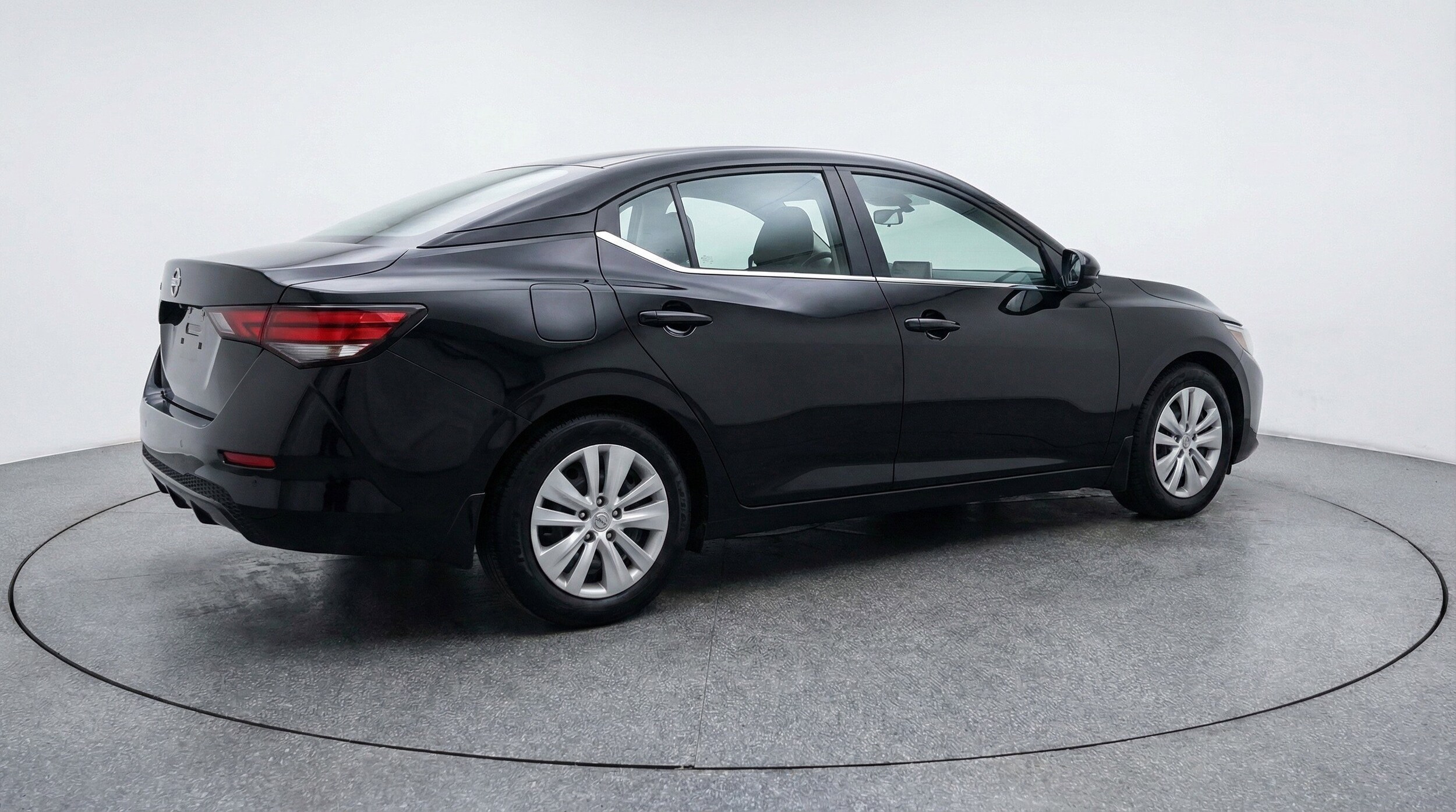 Thumbnail: 2025 Nissan Sentra - 9