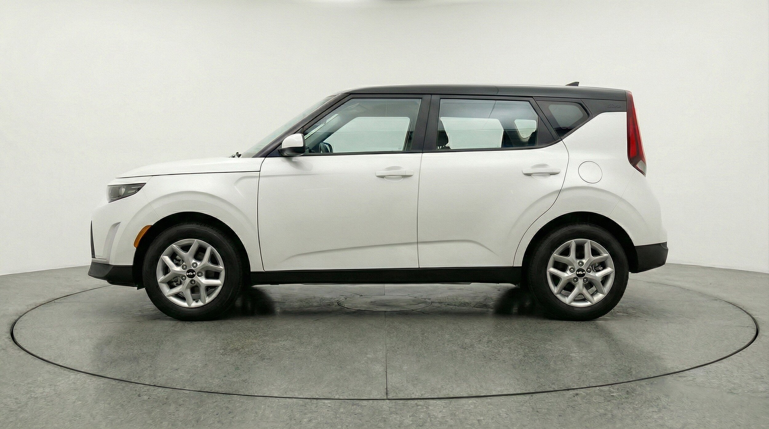 Thumbnail: 2025 Kia Soul - 5