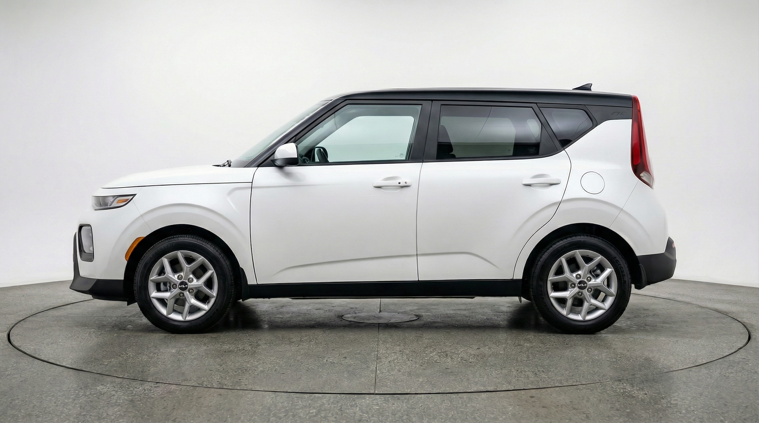 Thumbnail: 2025 Kia Soul - 4