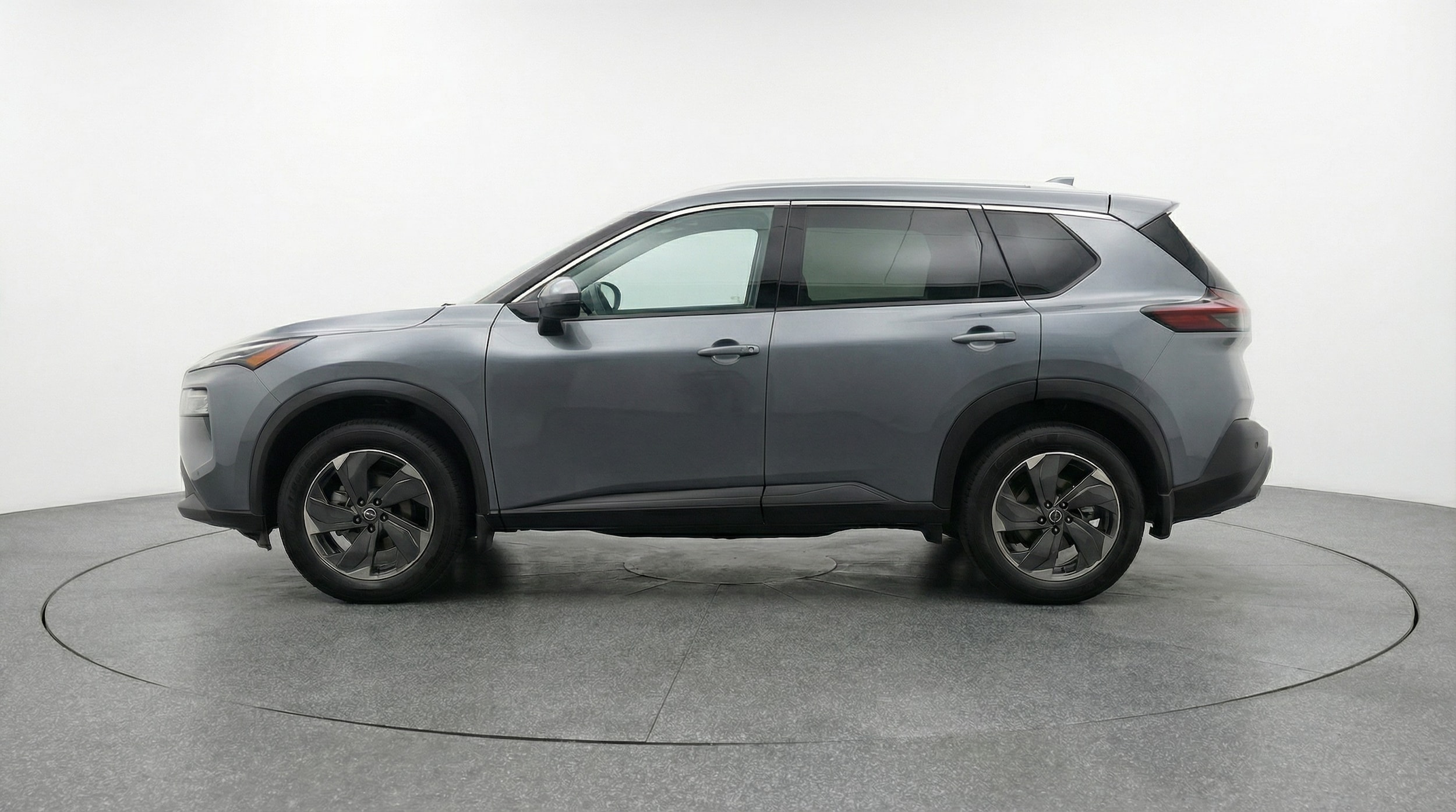 Thumbnail: 2025 Nissan Rogue - 4