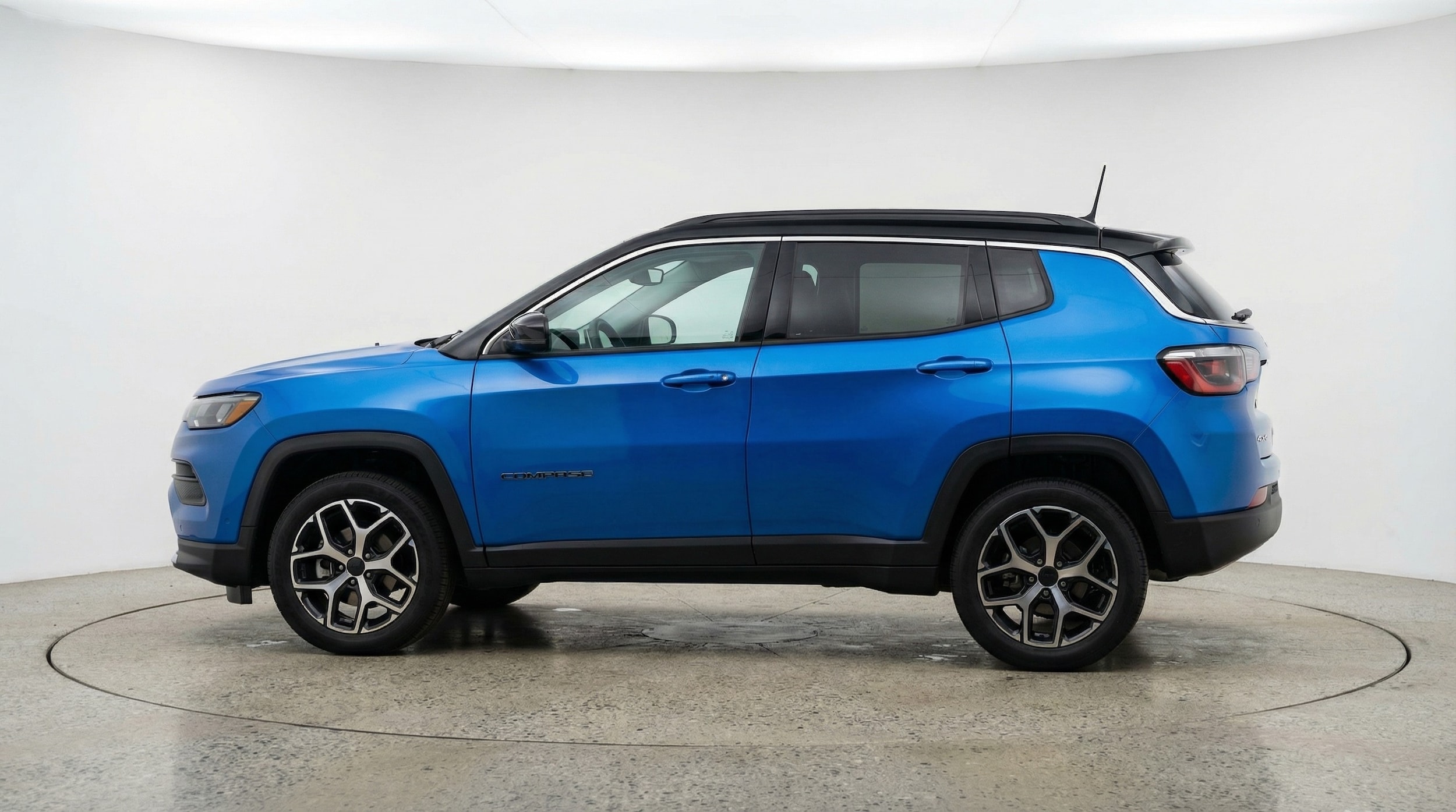 Thumbnail: 2025 Jeep Compass - 4